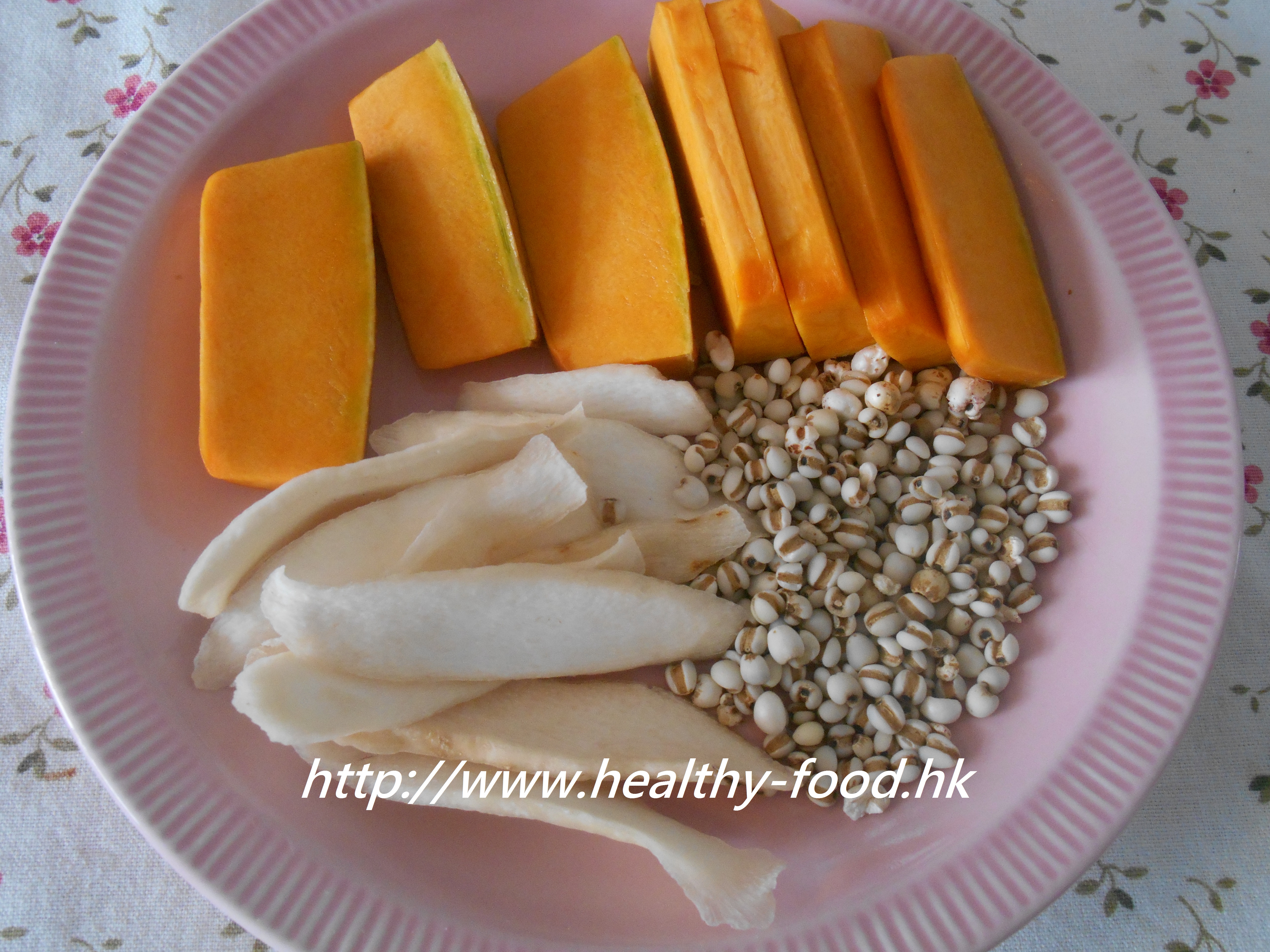 Chinese Yam, Pearl Barley and Pumpkin Soup