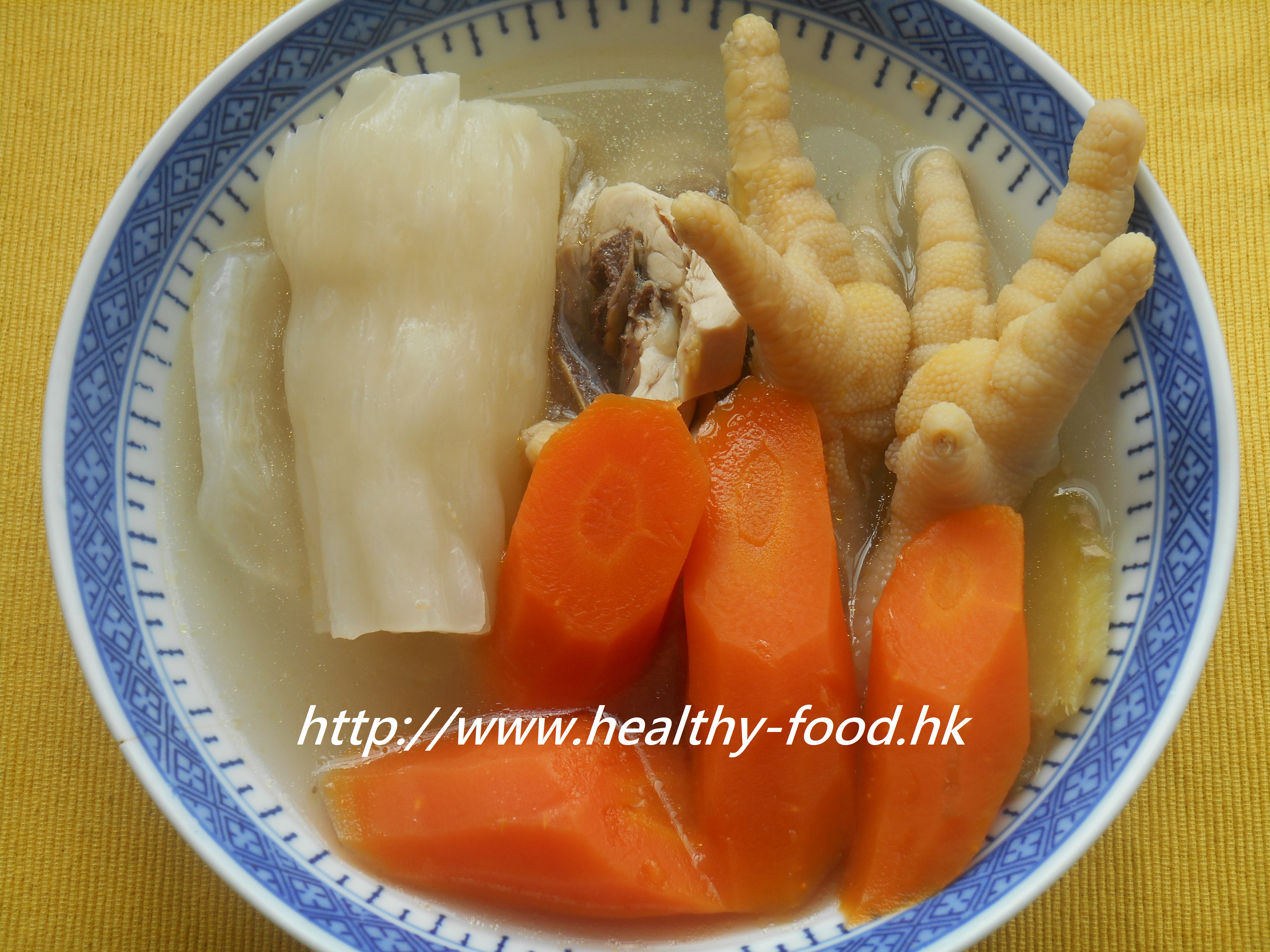 Fish Maw and Carrot Double-Boiled Chicken Soup