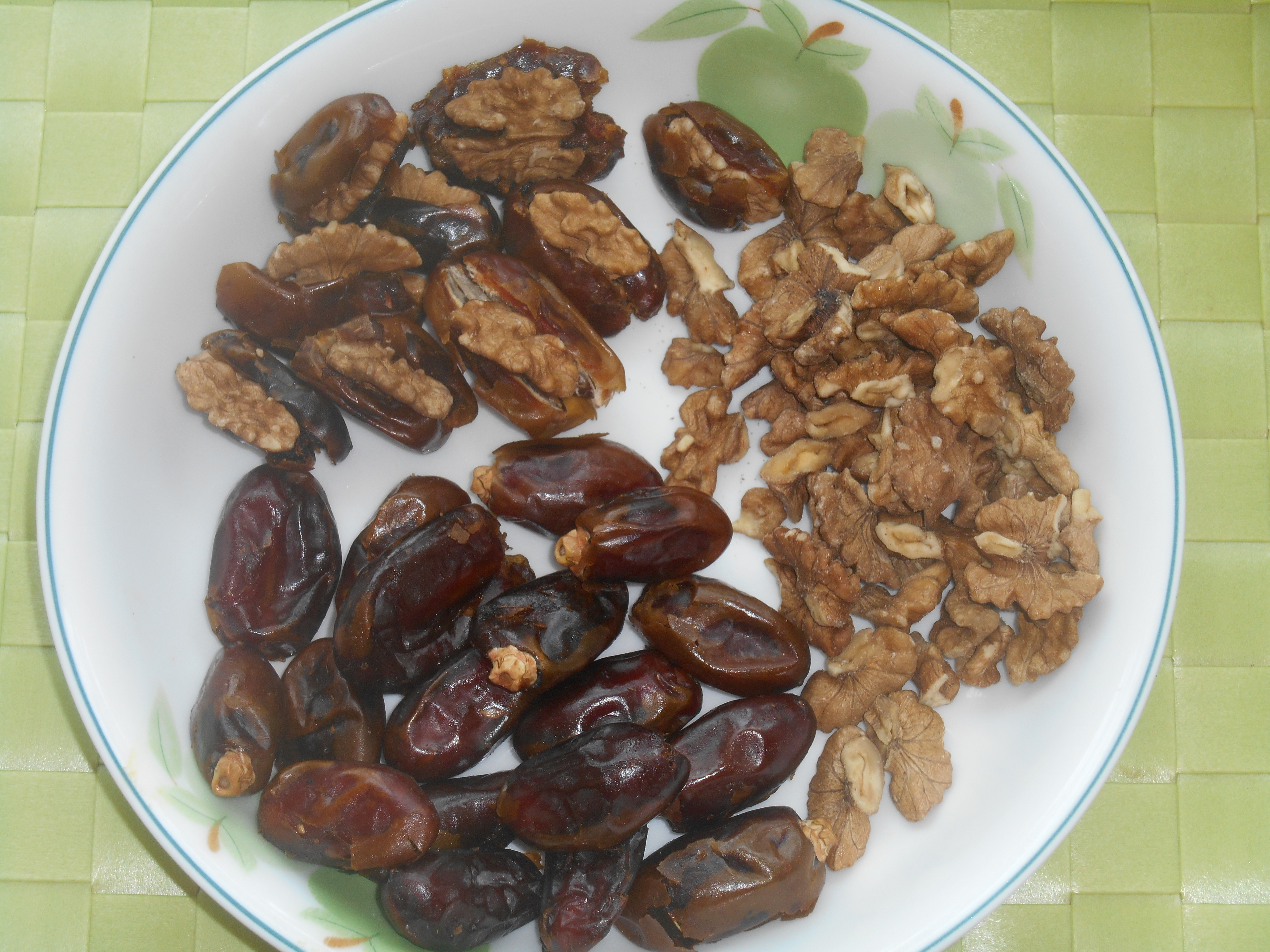 Walnut-Stuffed Medjool Dates