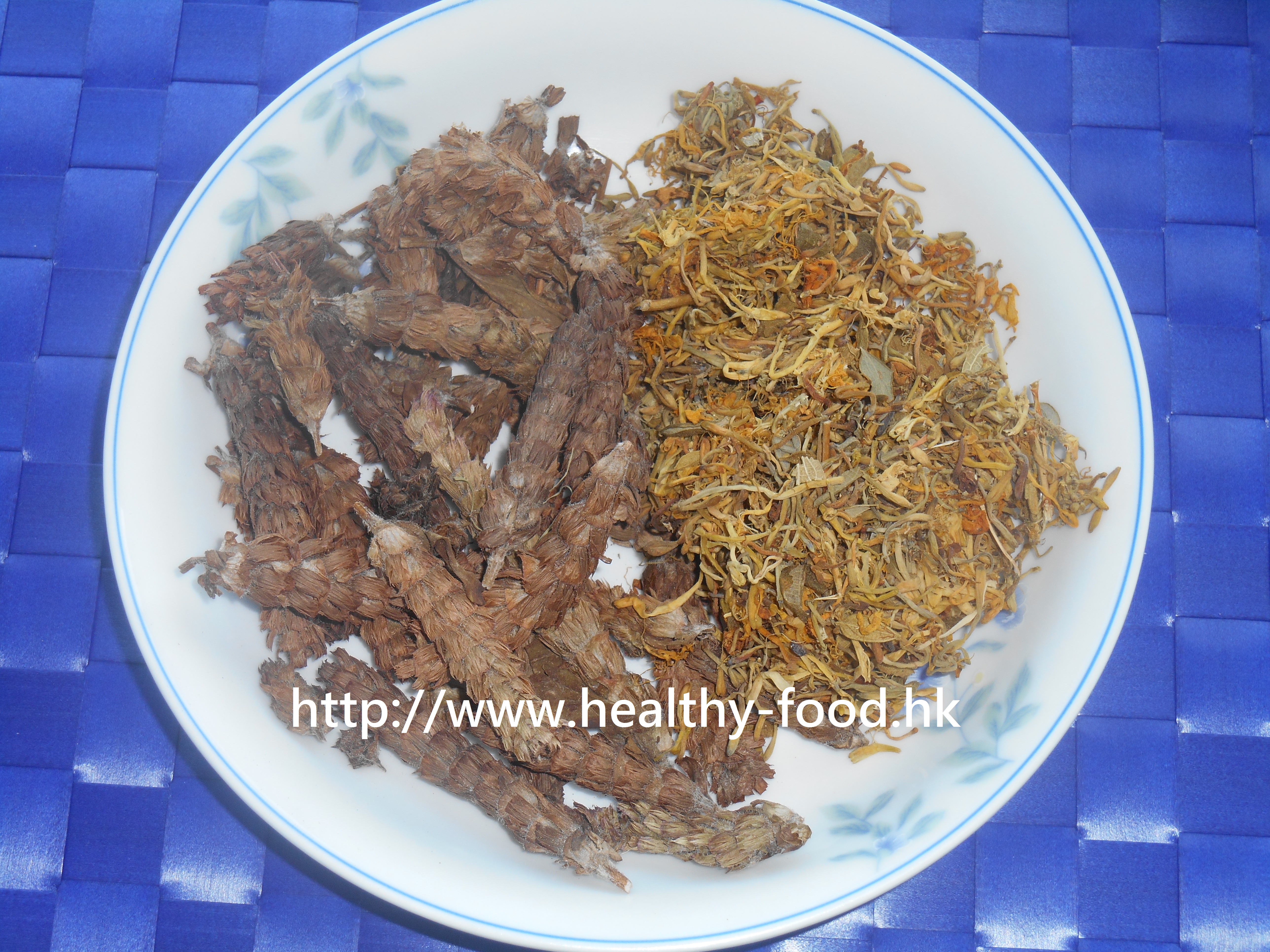 Selfheal Spike and Wild Honeysuckle Herbal Wash
