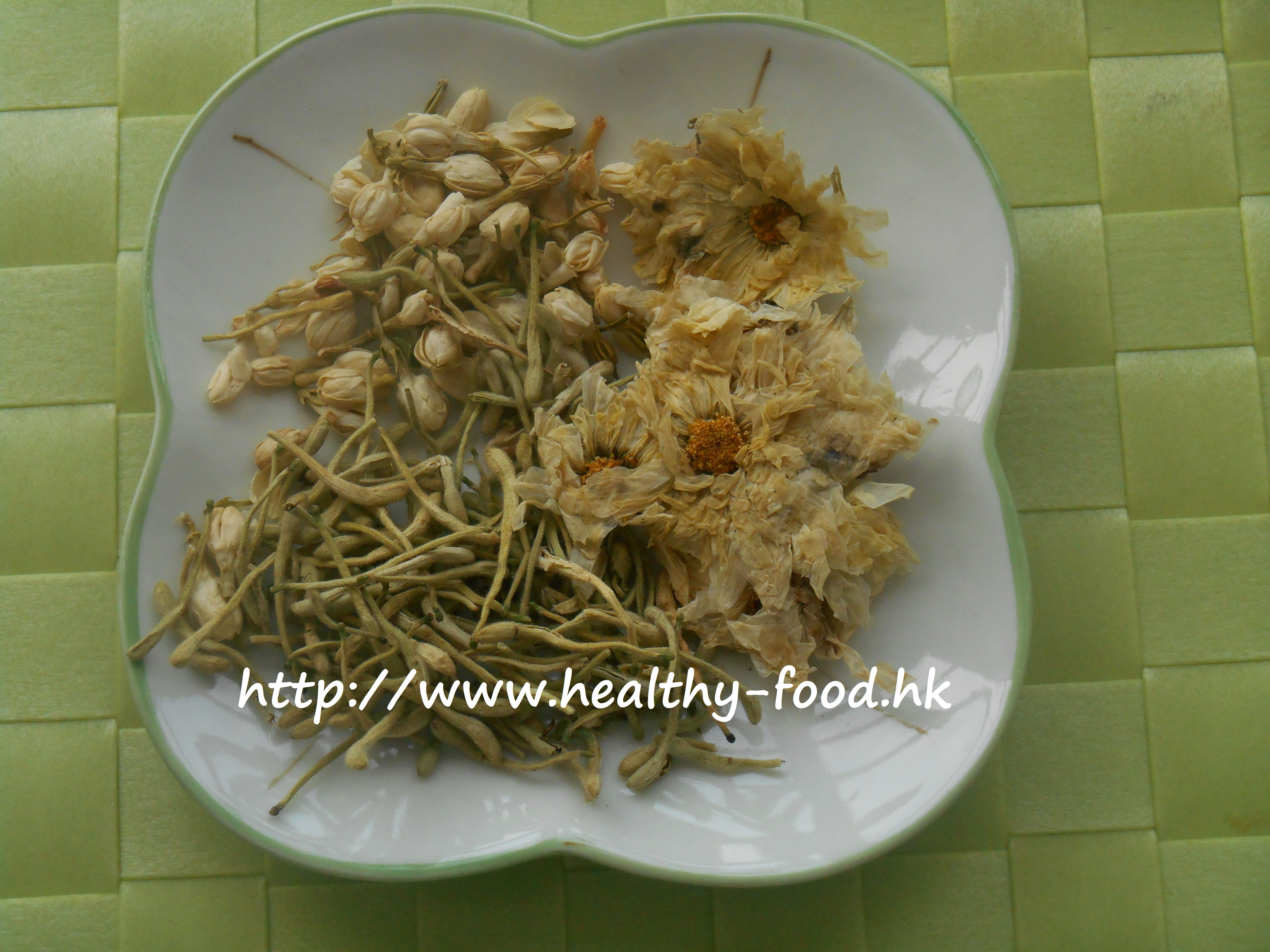 Honeysuckle, Jasmine, and Chrysanthemum Tea