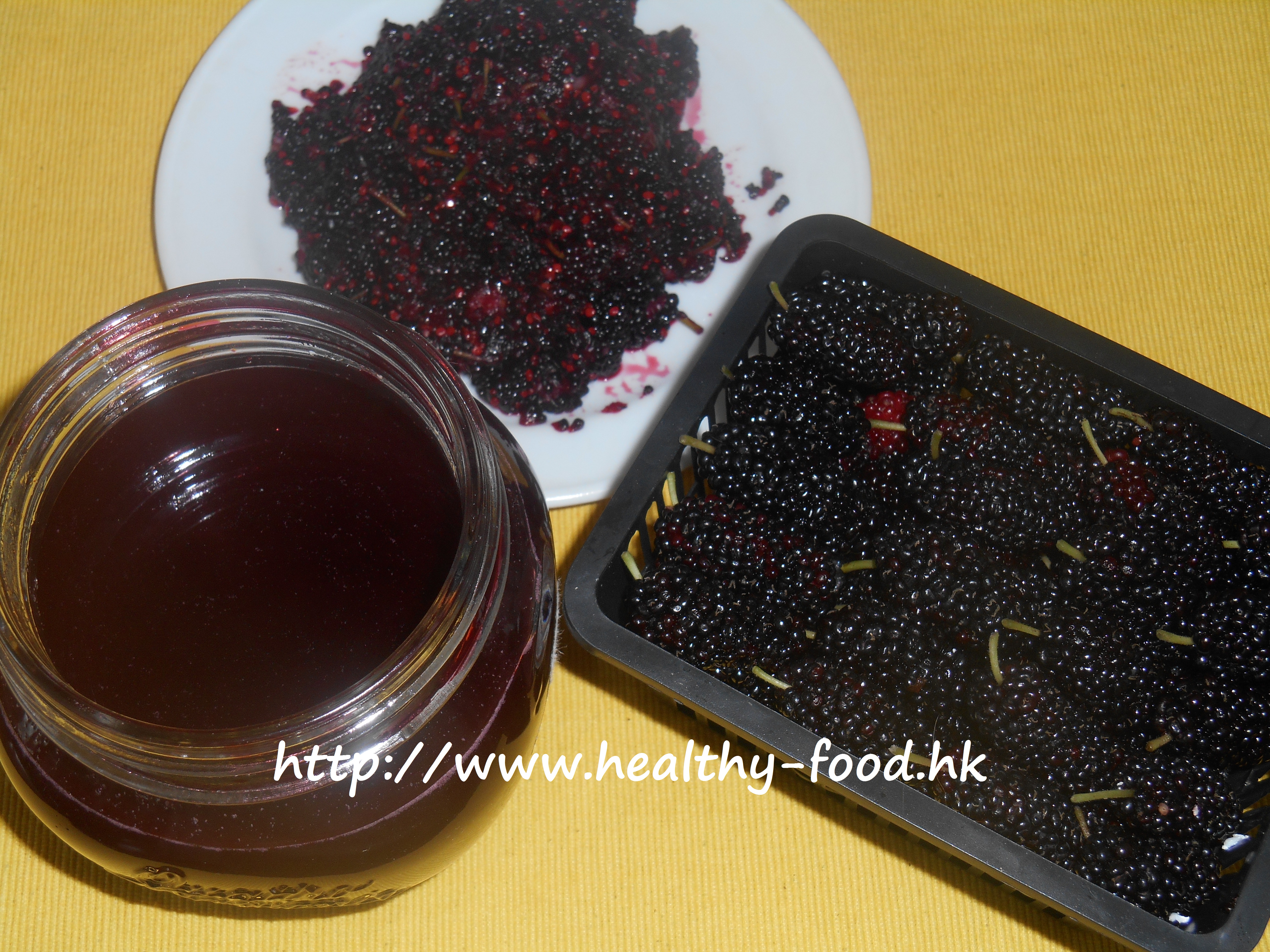 Fresh Mulberry Tonic Wine