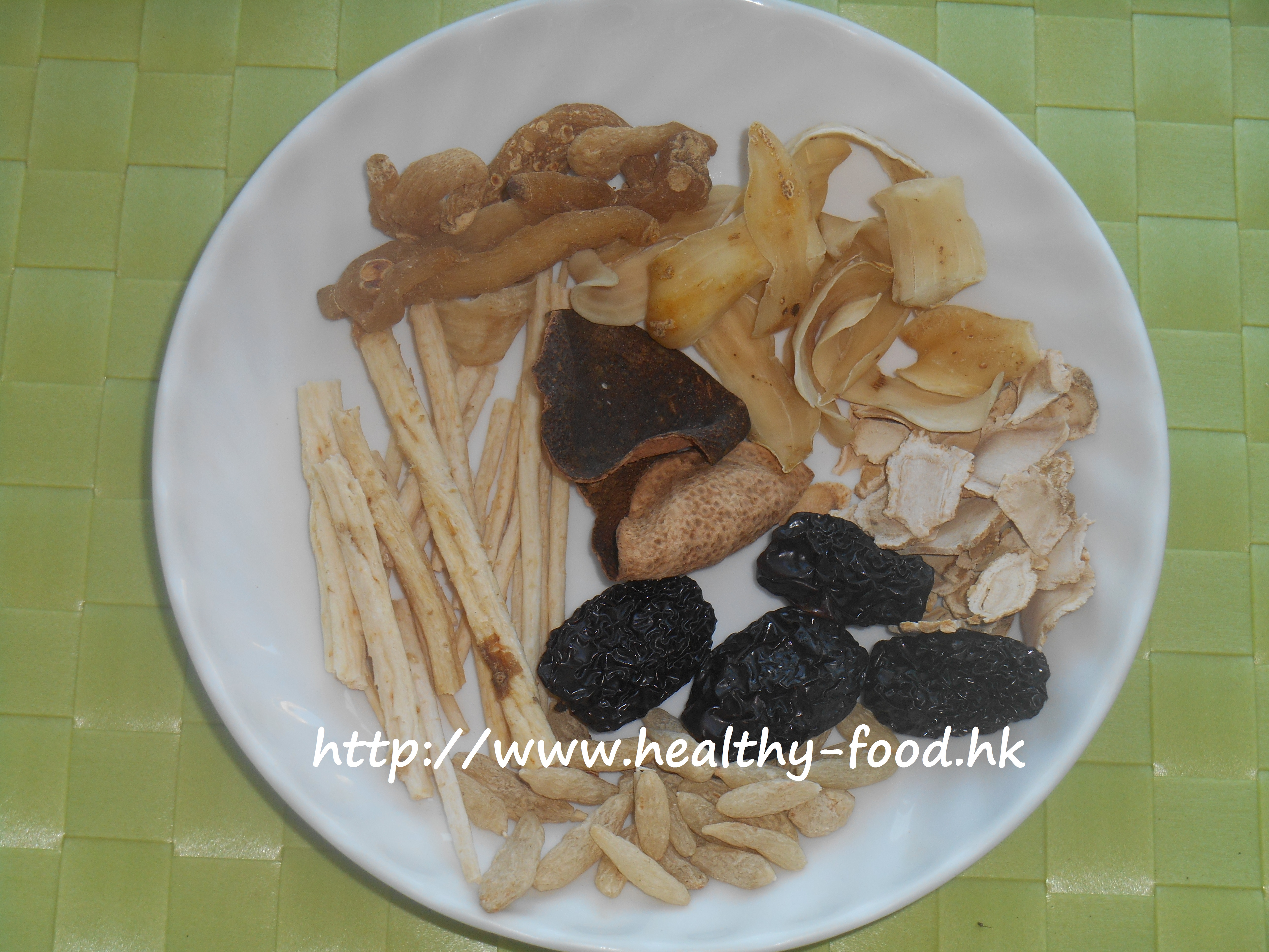 American Ginseng, Sand Ginseng, Solomon's Seal and Lily Bulb Soup