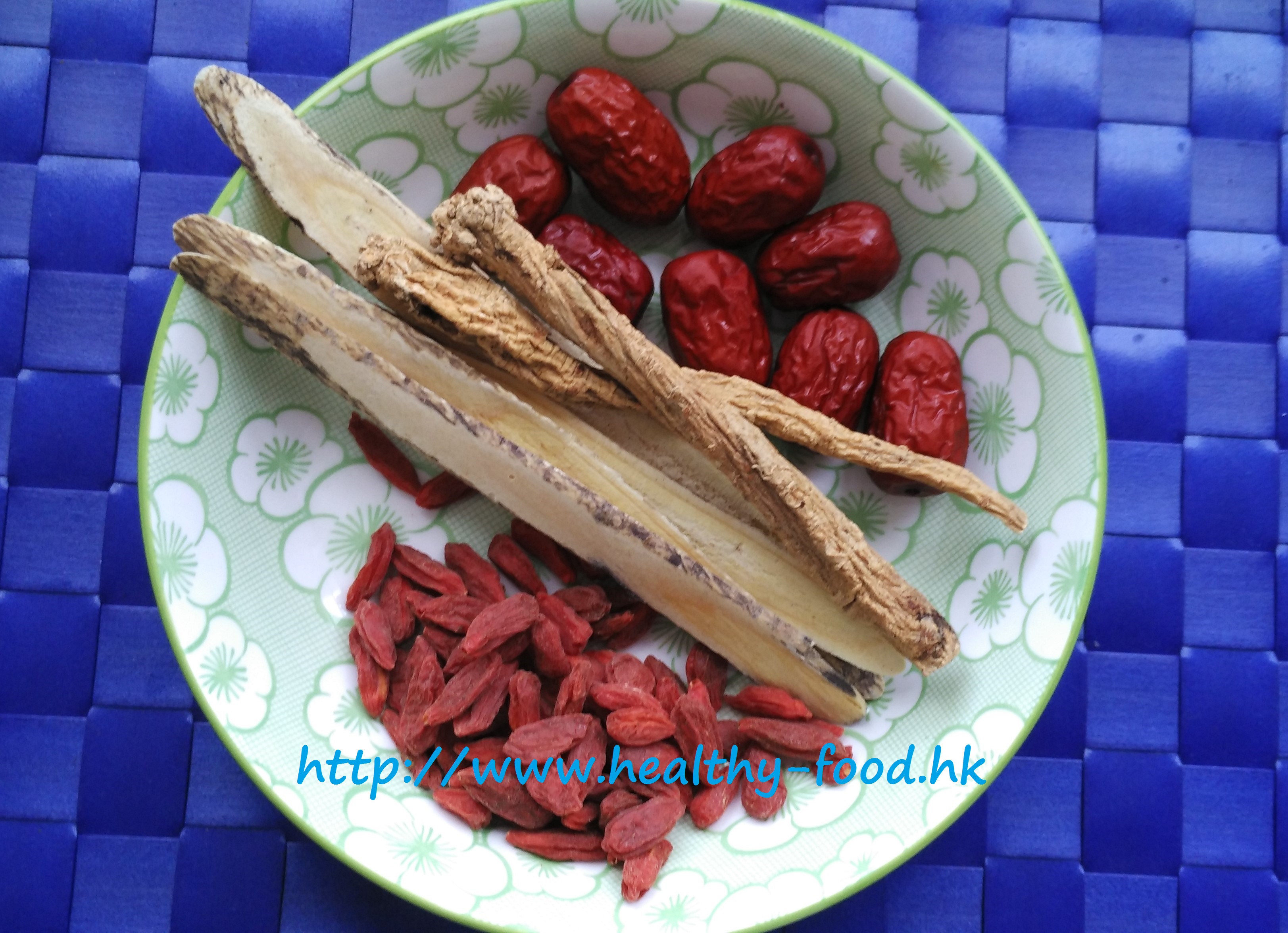 Astragalus Codonopsis Goji Soup