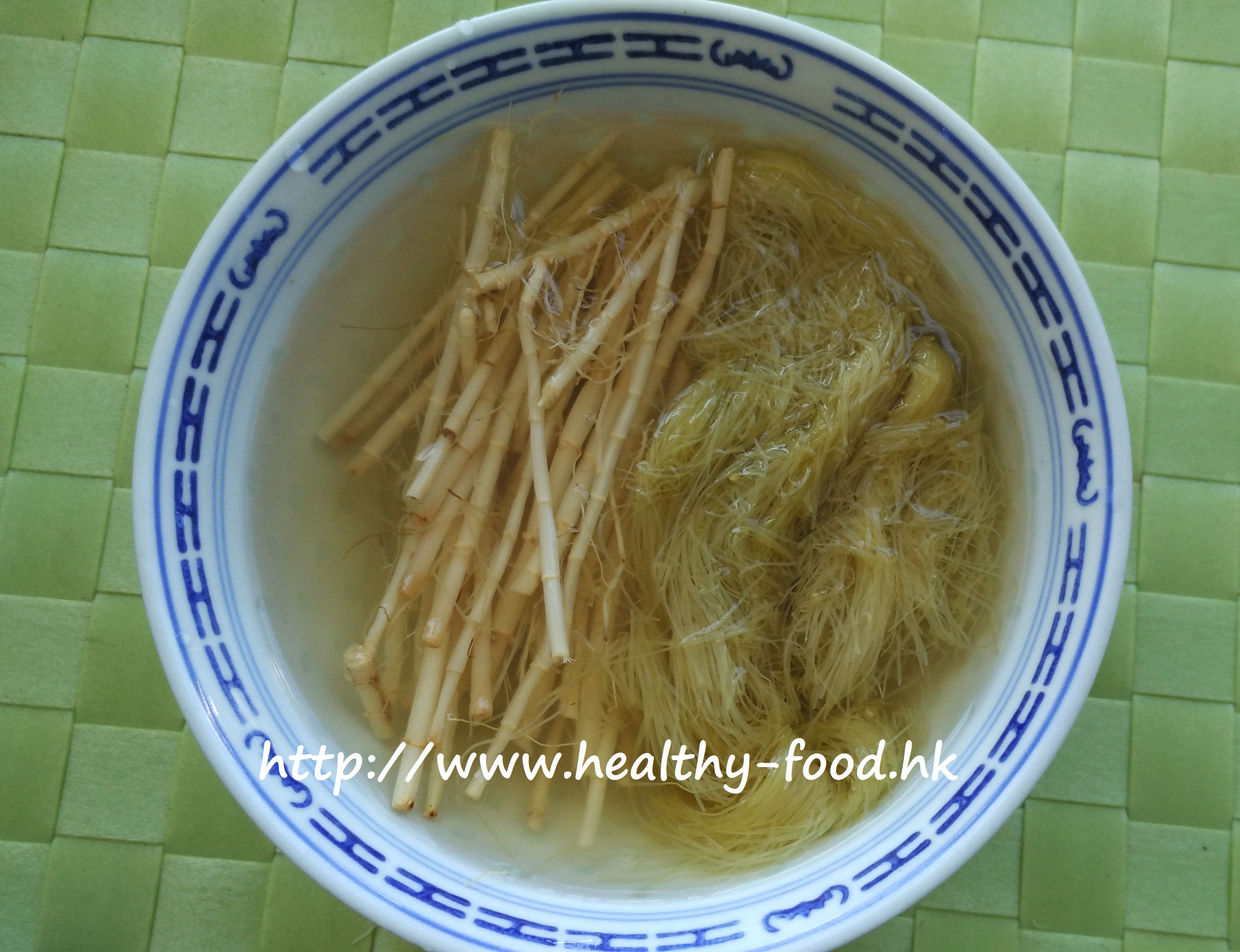 Fresh Cogongrass Root and Corn Silk Tea