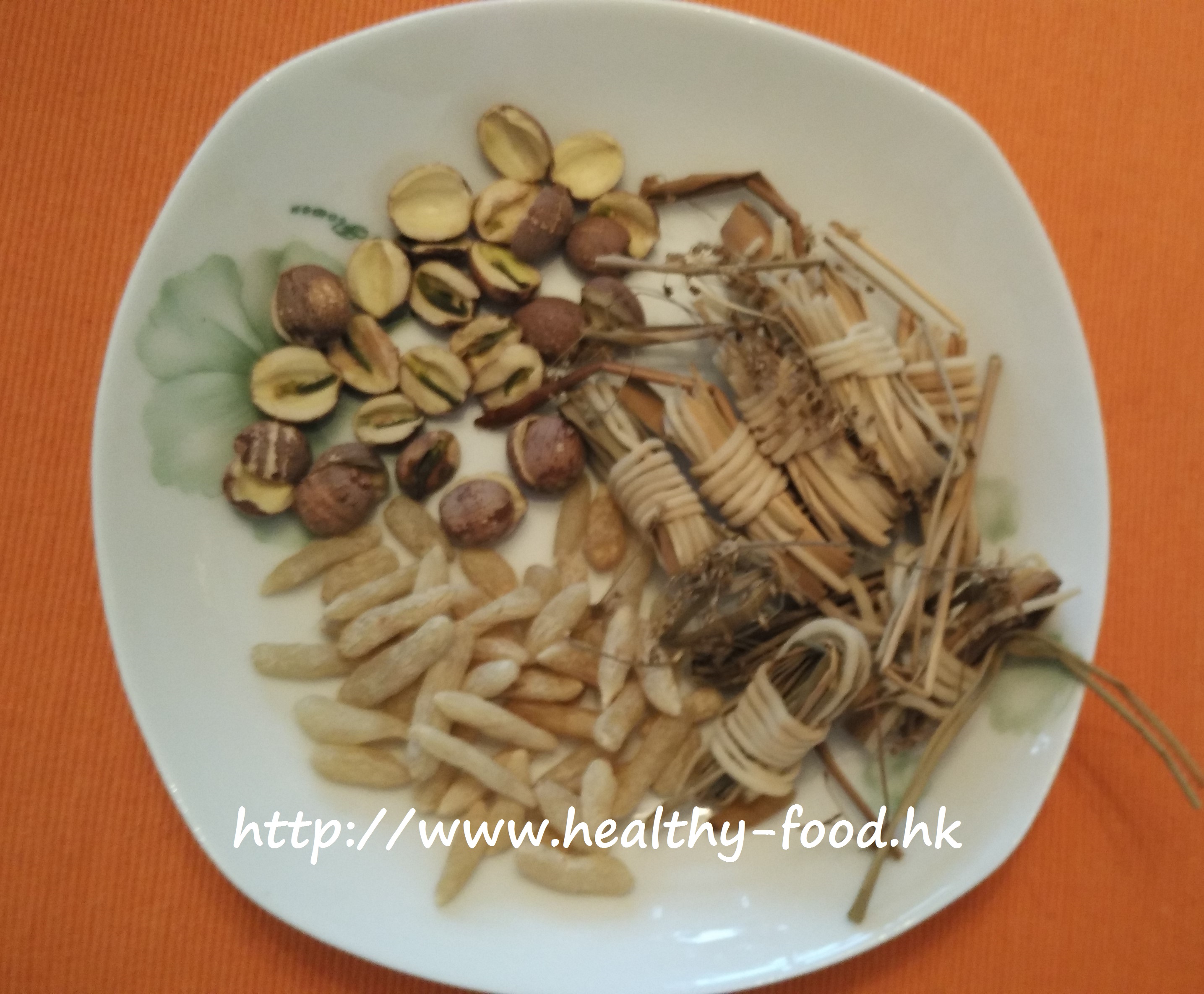Lotus Seed, Ophiopogon & Juncus Tea