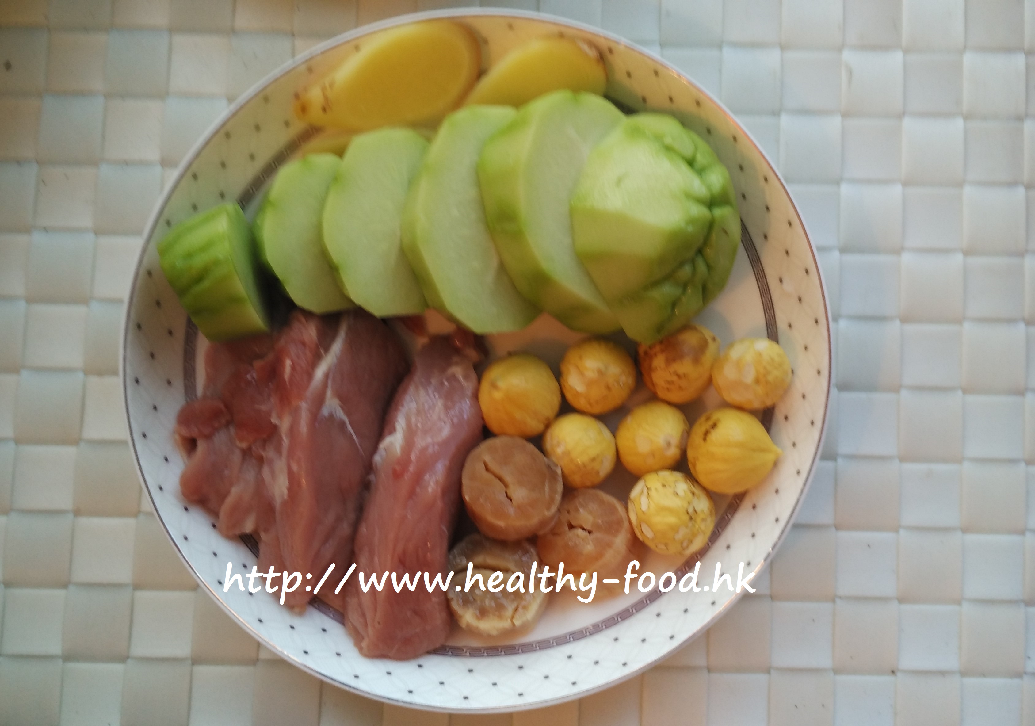 Chayote, Chestnut & Dried Scallop Pork Soup