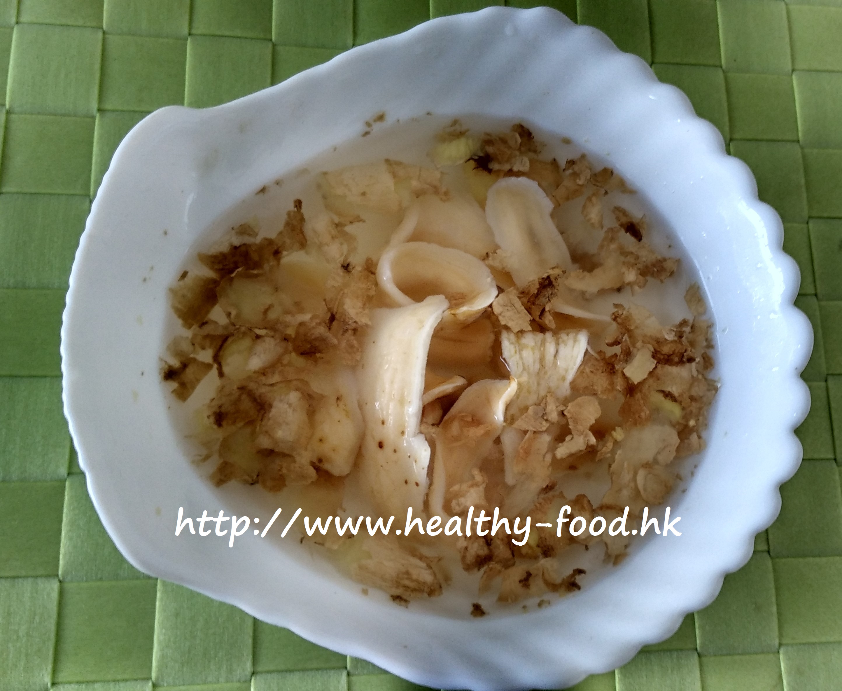 Lily Bulb and Ginger Peel External Wash (Bai He Jiang Pi Shui)