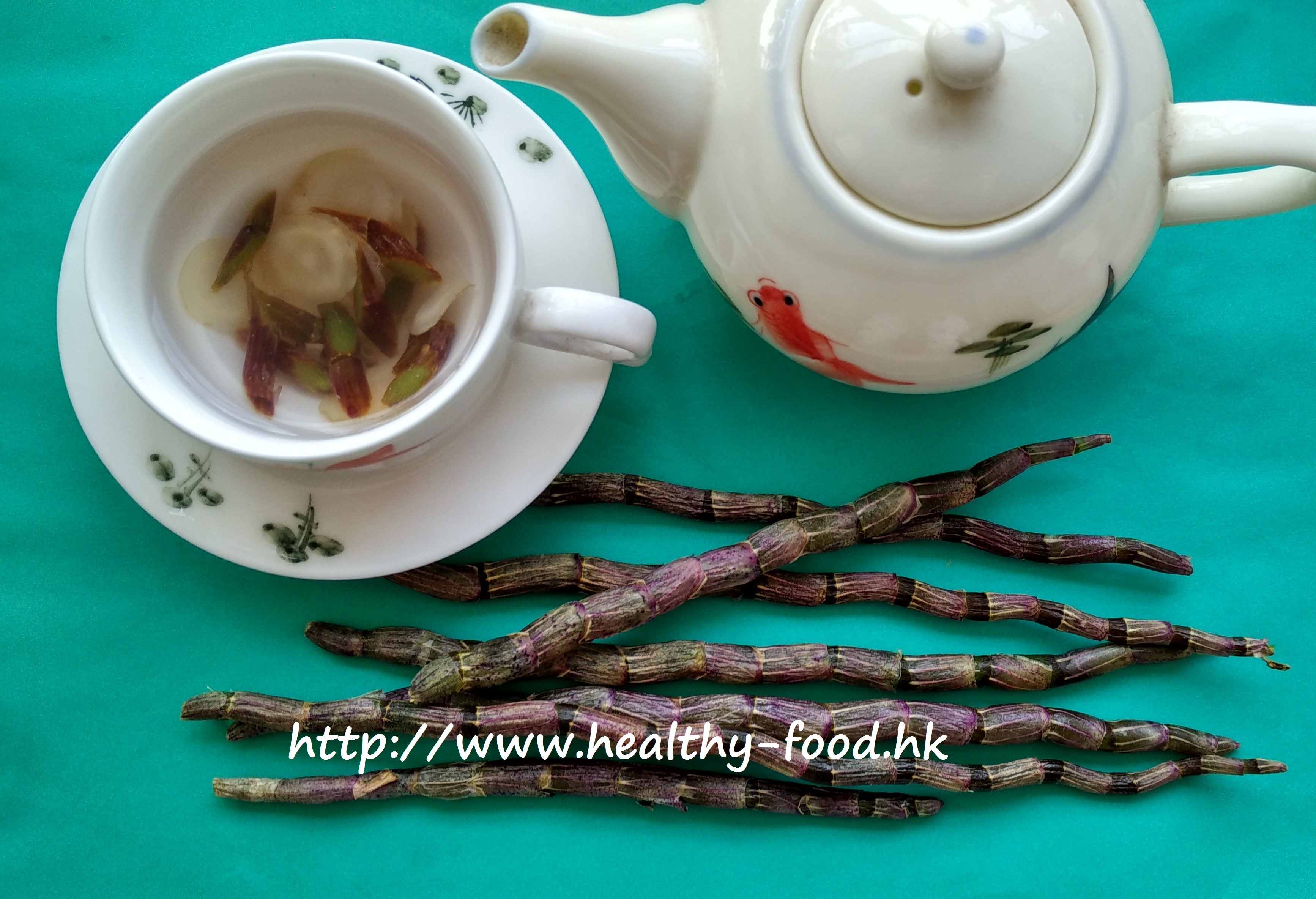 Fresh Dendrobium Orchid and American Ginseng Tea (Xian Shi Hu Hua Qi Shen Cha)