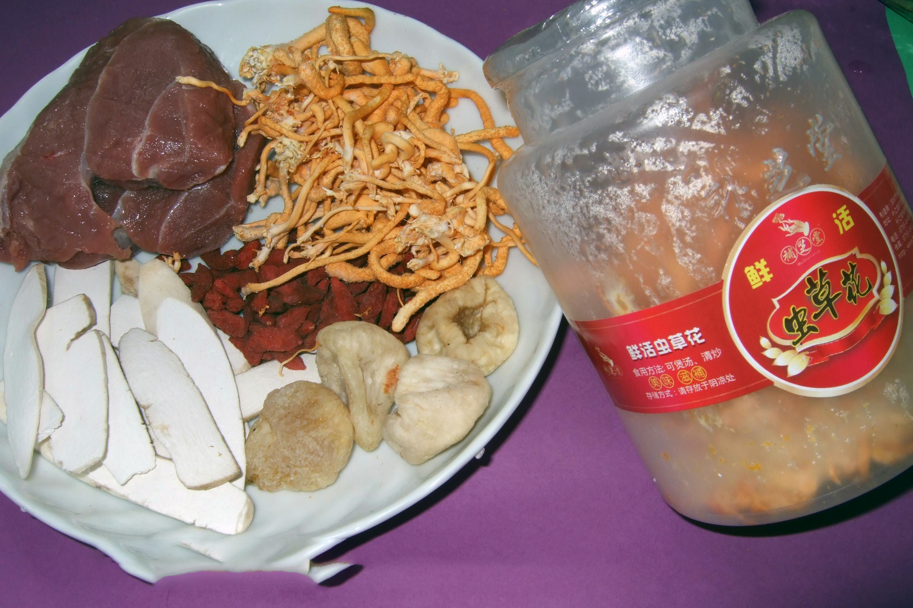 Cordyceps Flower, Huai Shan and Goji Berry Pork Shin Soup