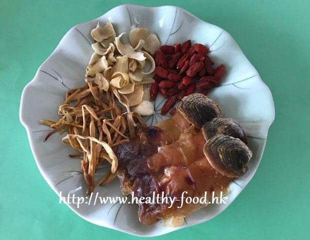 Day Lily, Goji Berry, Lily Bulb and Dried Conch Soup