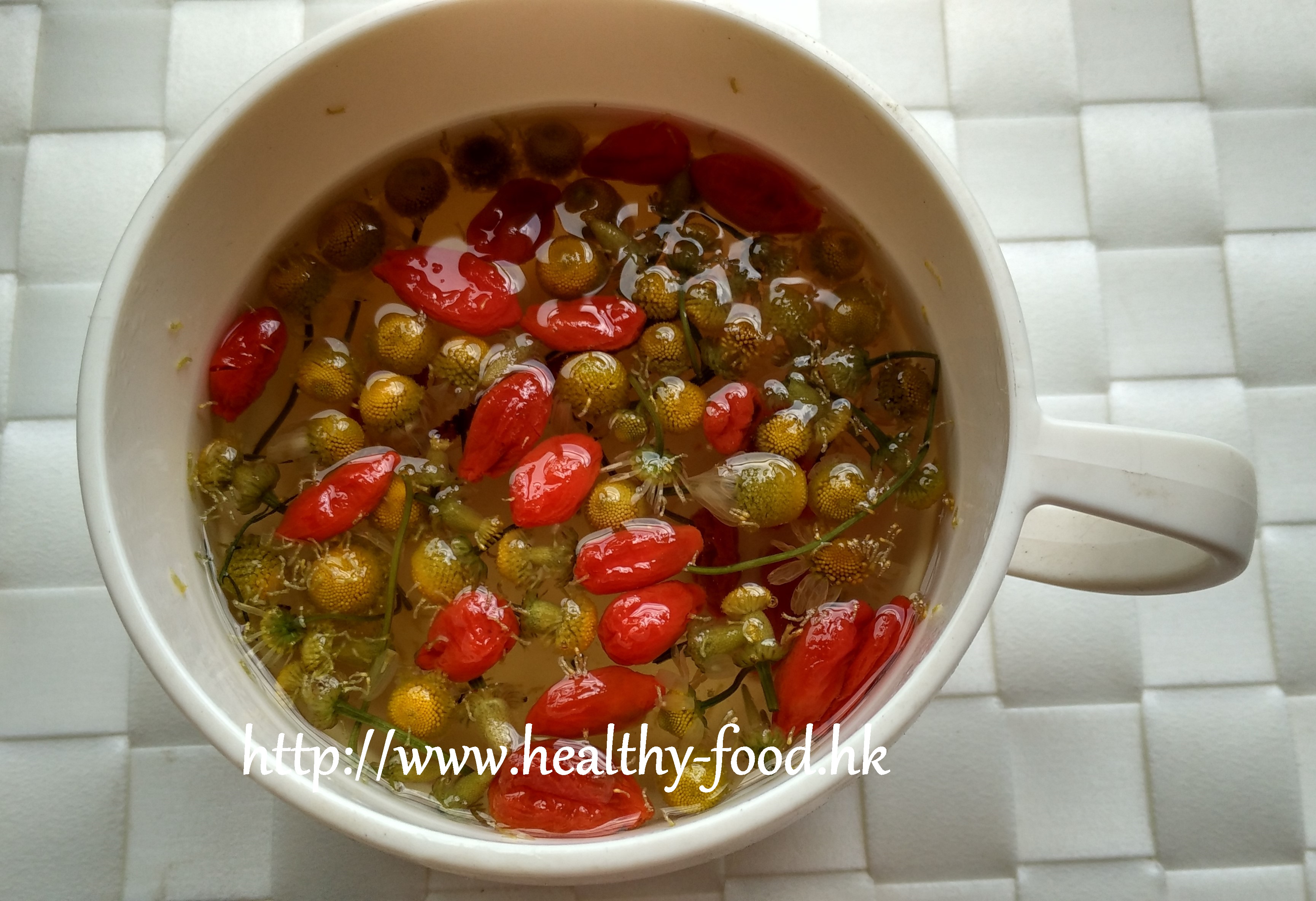 Chamomile and Goji Berry Tea