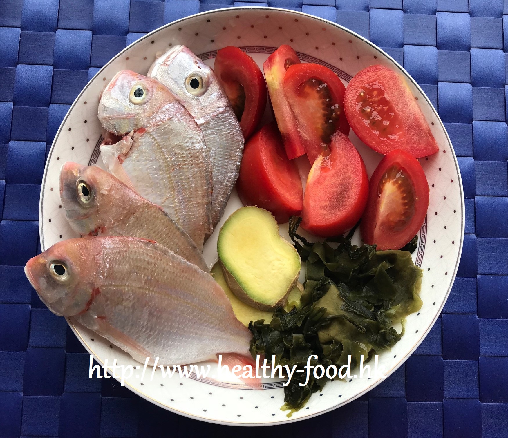 Tomato, Seaweed and Fresh Fish Soup