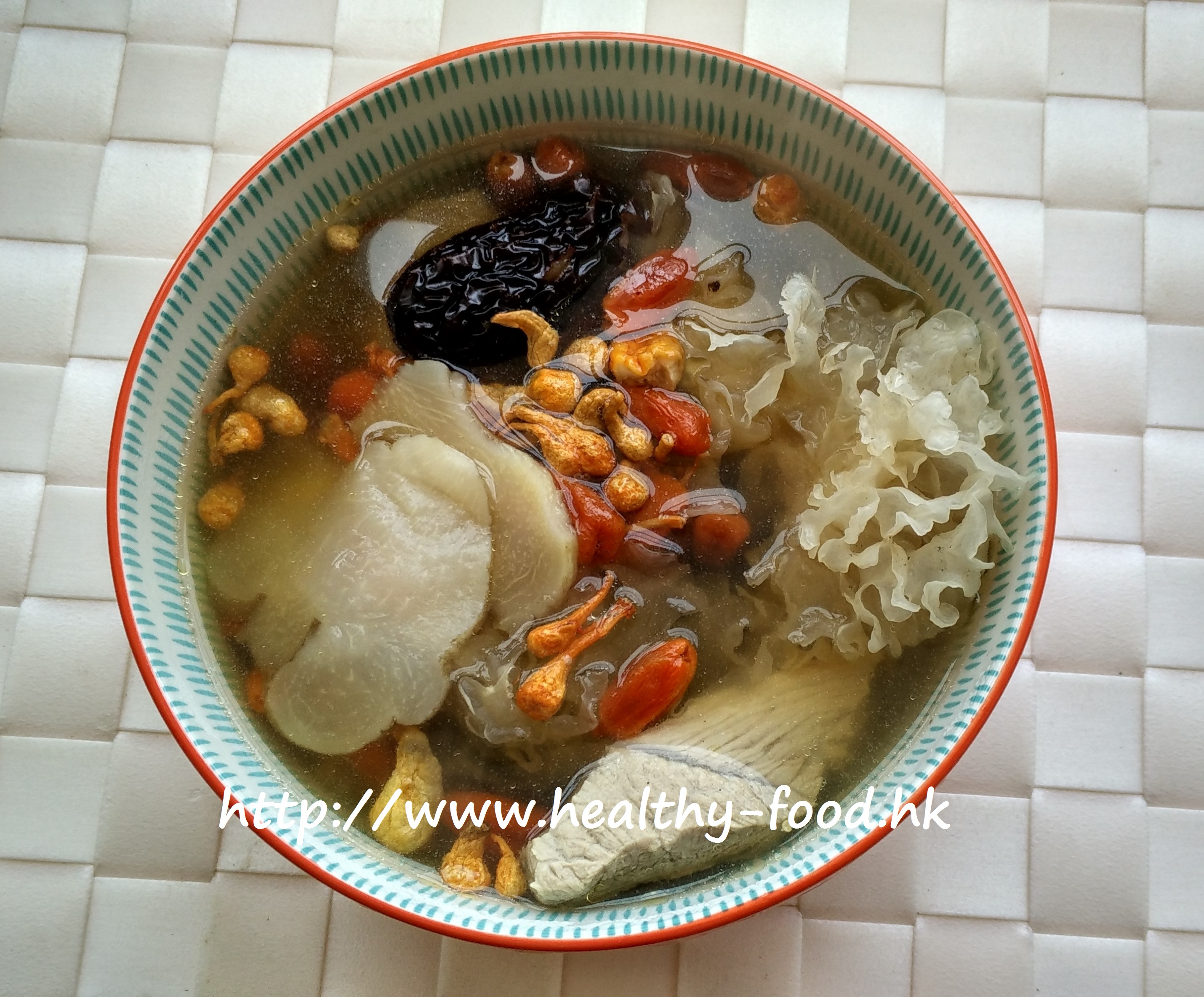 Sea Solomon's Seal, Snow Ear Fungus, Cordyceps Spore and Lean Pork Soup