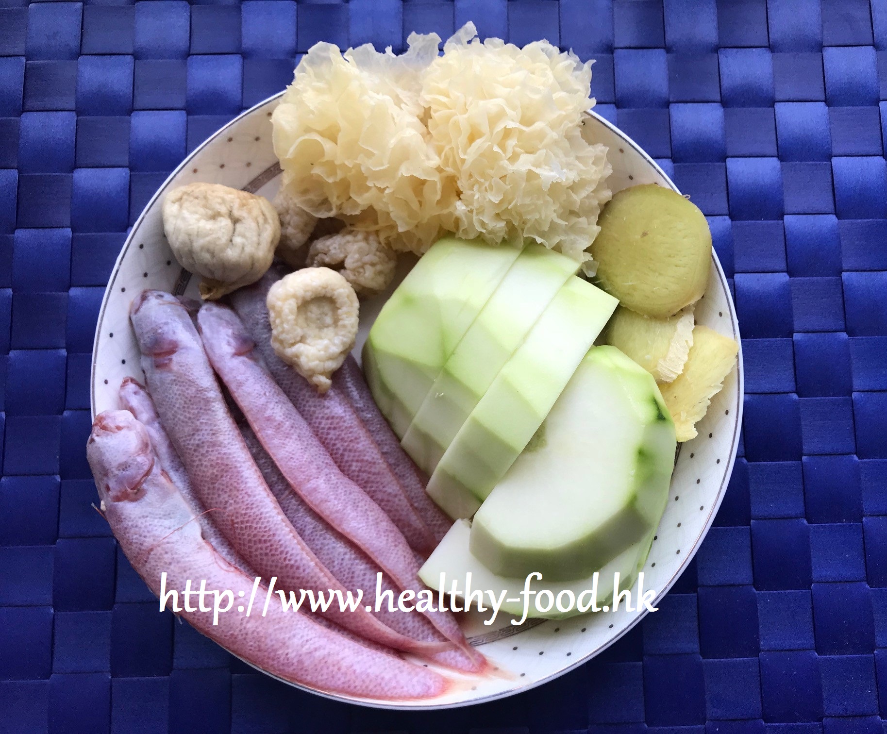Green Papaya, Snow Ear Fungus, Fig and Red Snapper Fish Soup