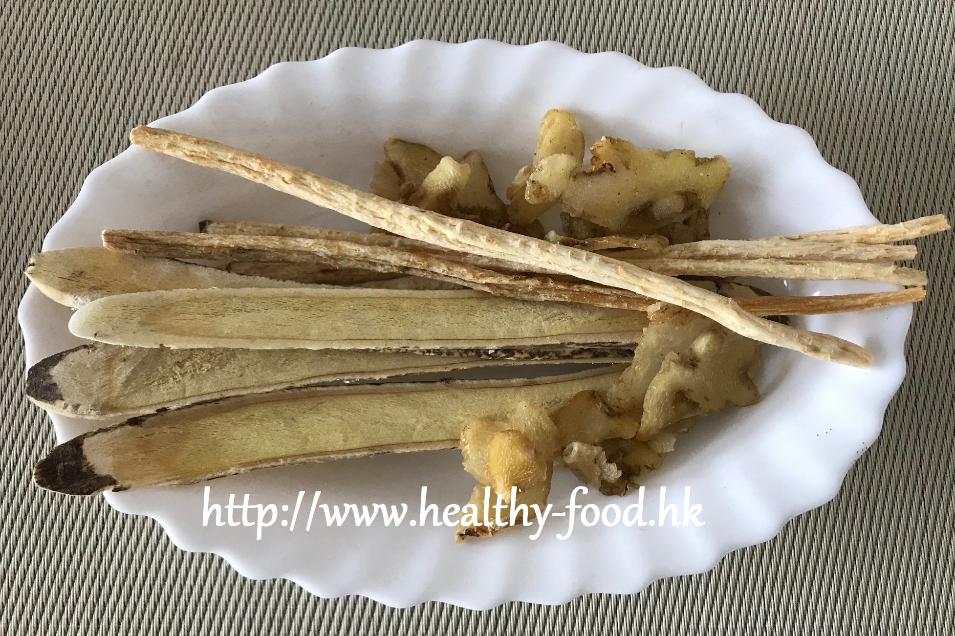Astragalus, Glehnia Root and Sea Solomon's Seal Broth