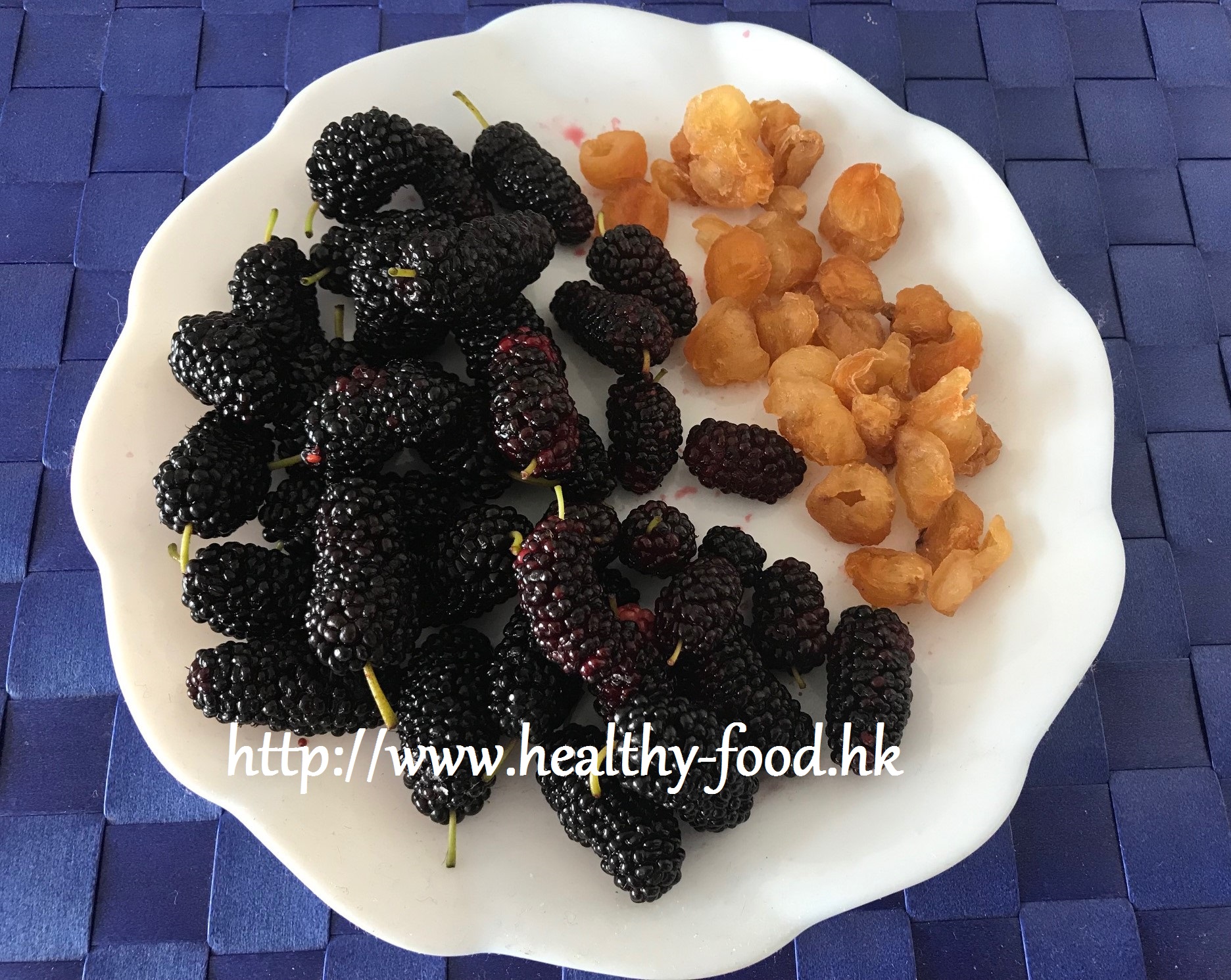 Fresh Mulberry and Longan Tea