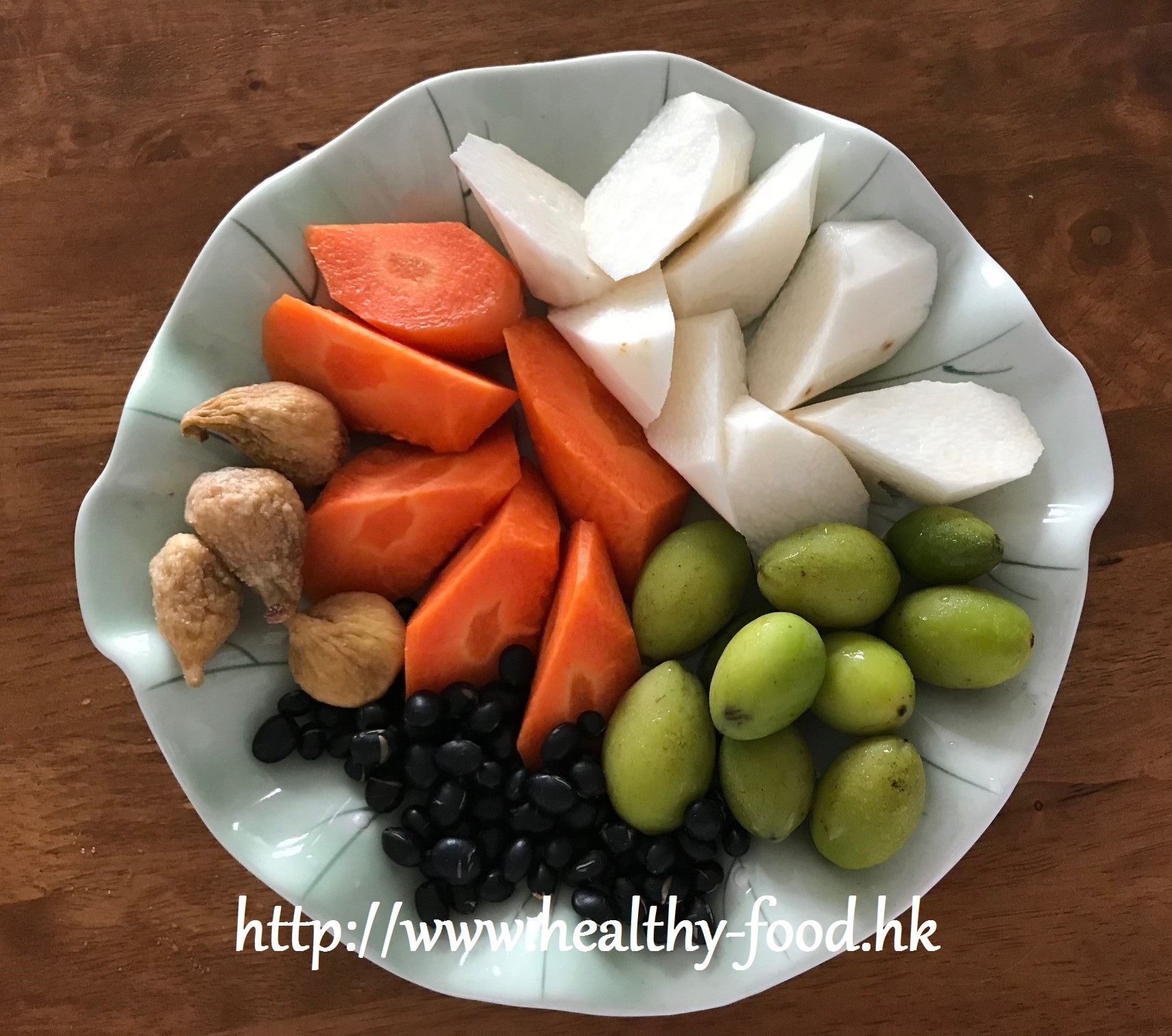 Rainbow Vegetable Soup (Cai Hong Tang)