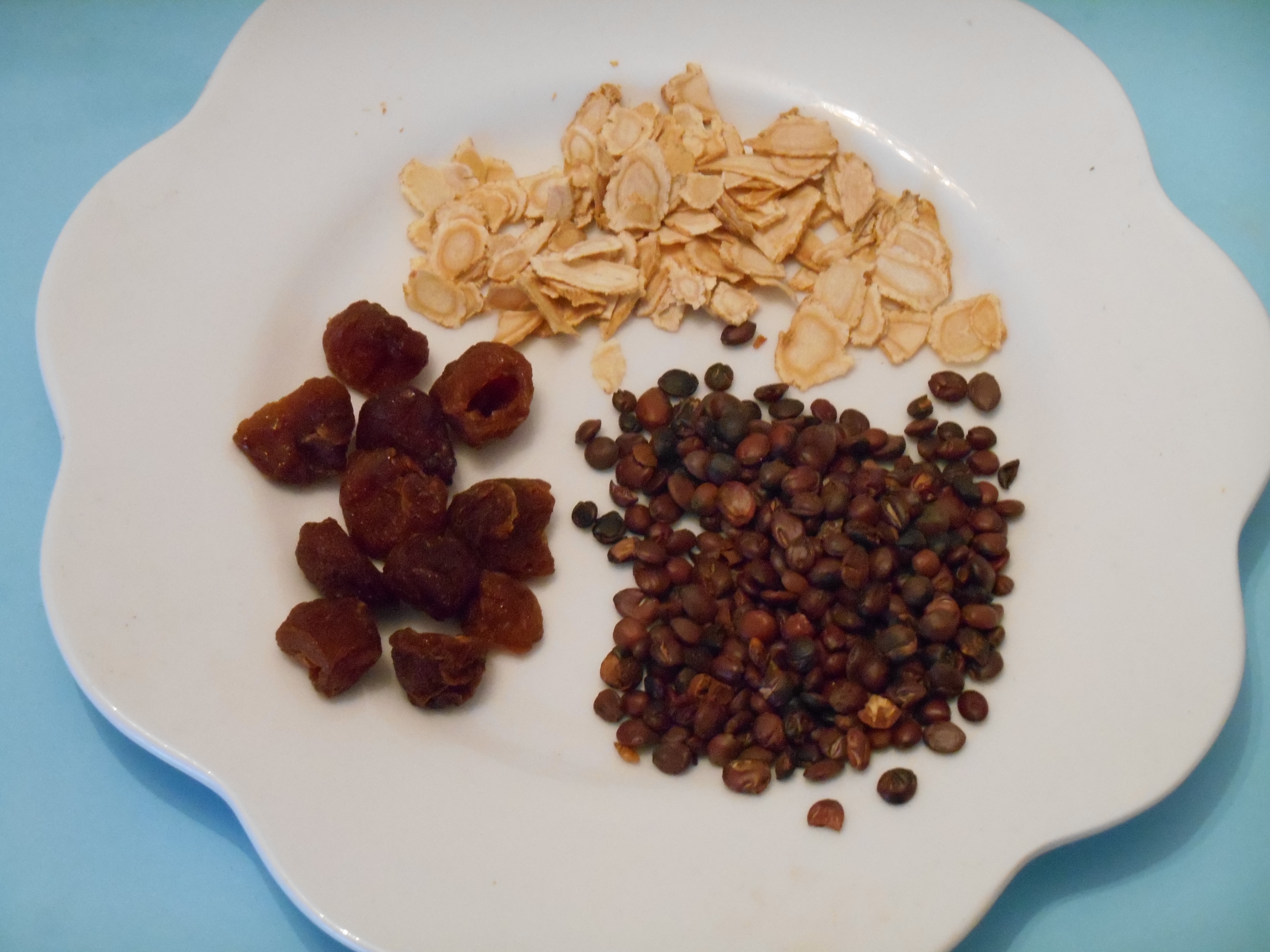 American Ginseng, Longan and Sour Date Seed Tea