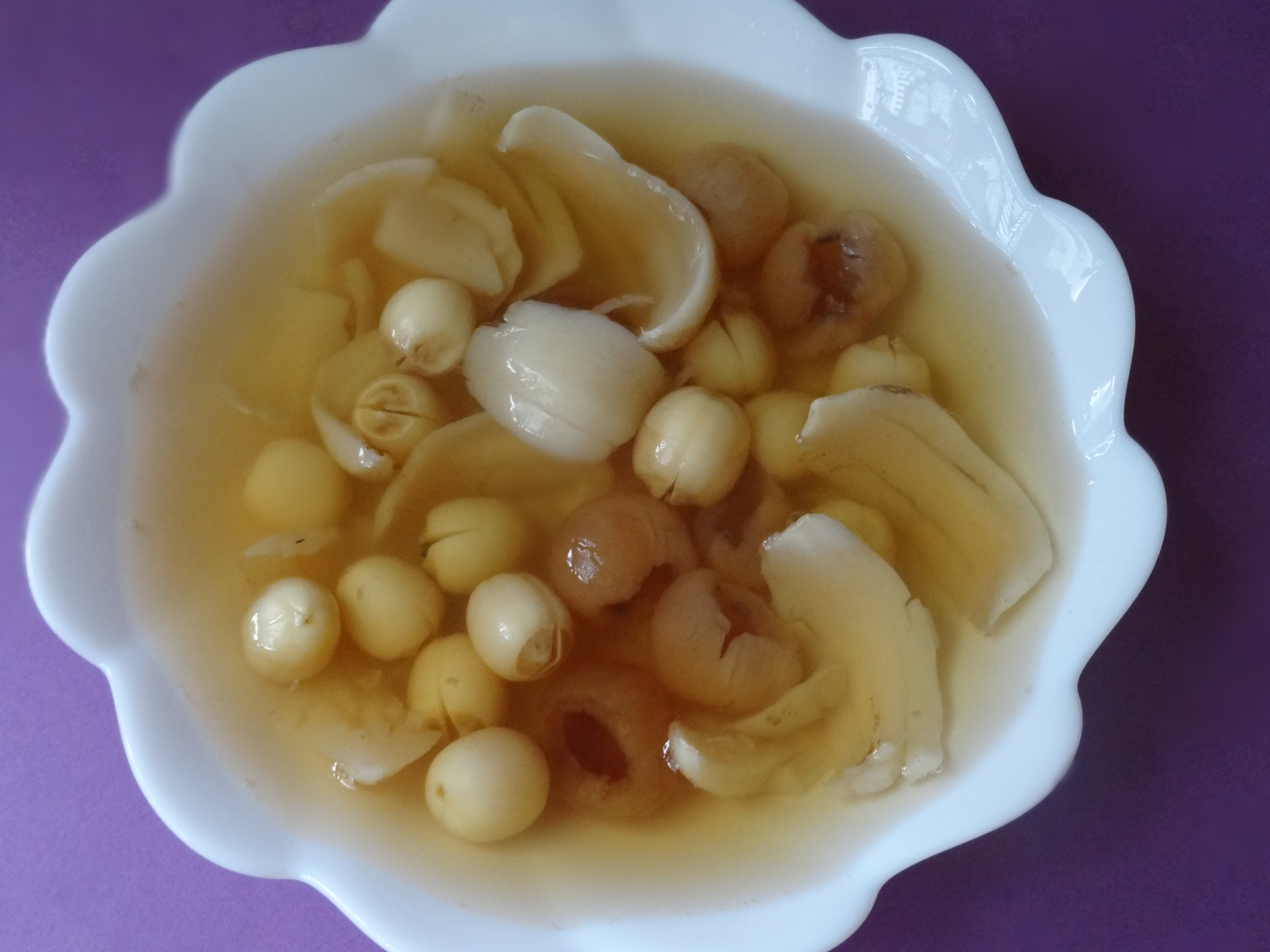Lotus Seed, Lily Bulb and Longan Sweet Soup