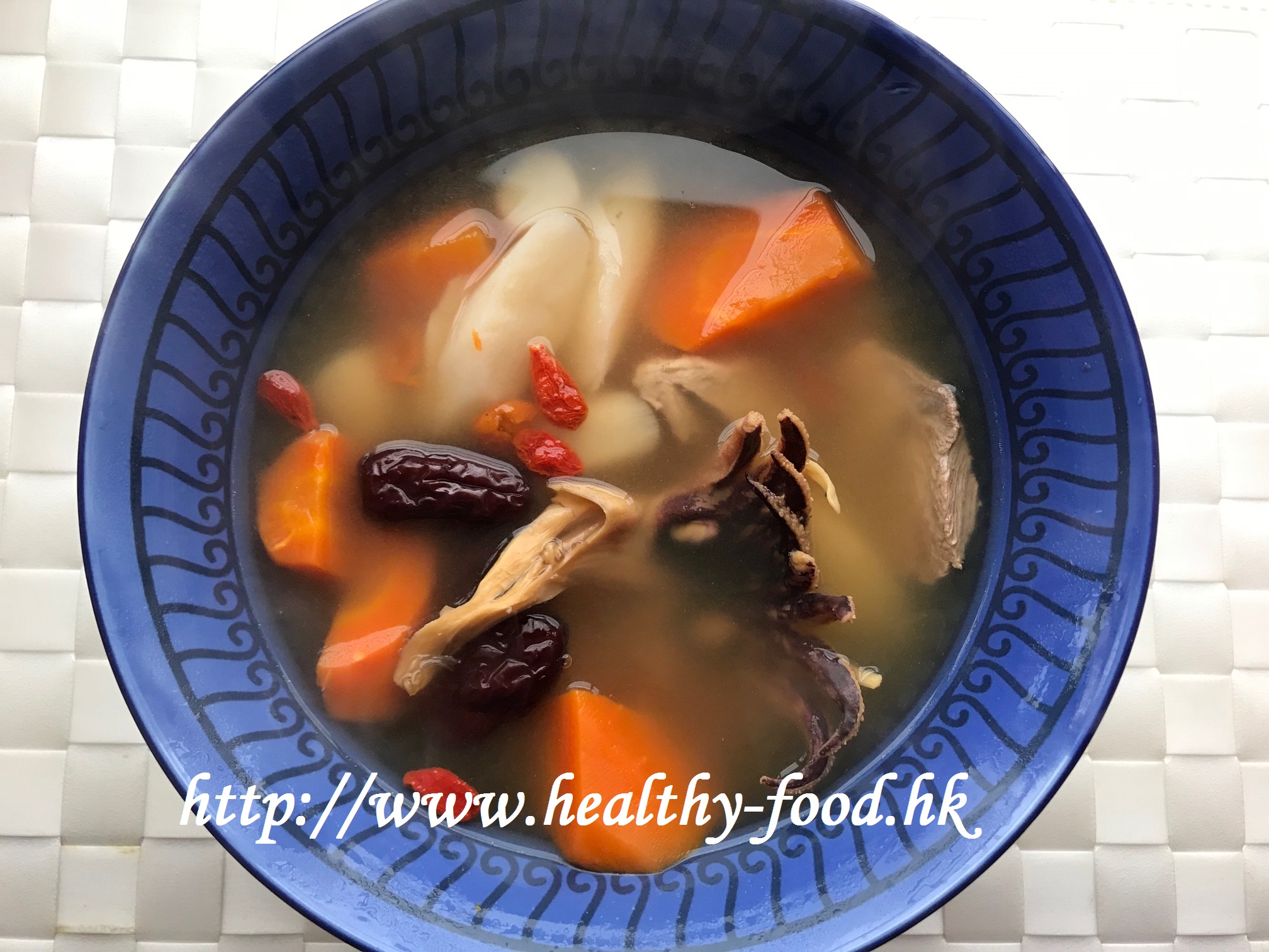Fresh Yam, Goji Berry, Dried Cuttlefish & Pork Shin Soup
