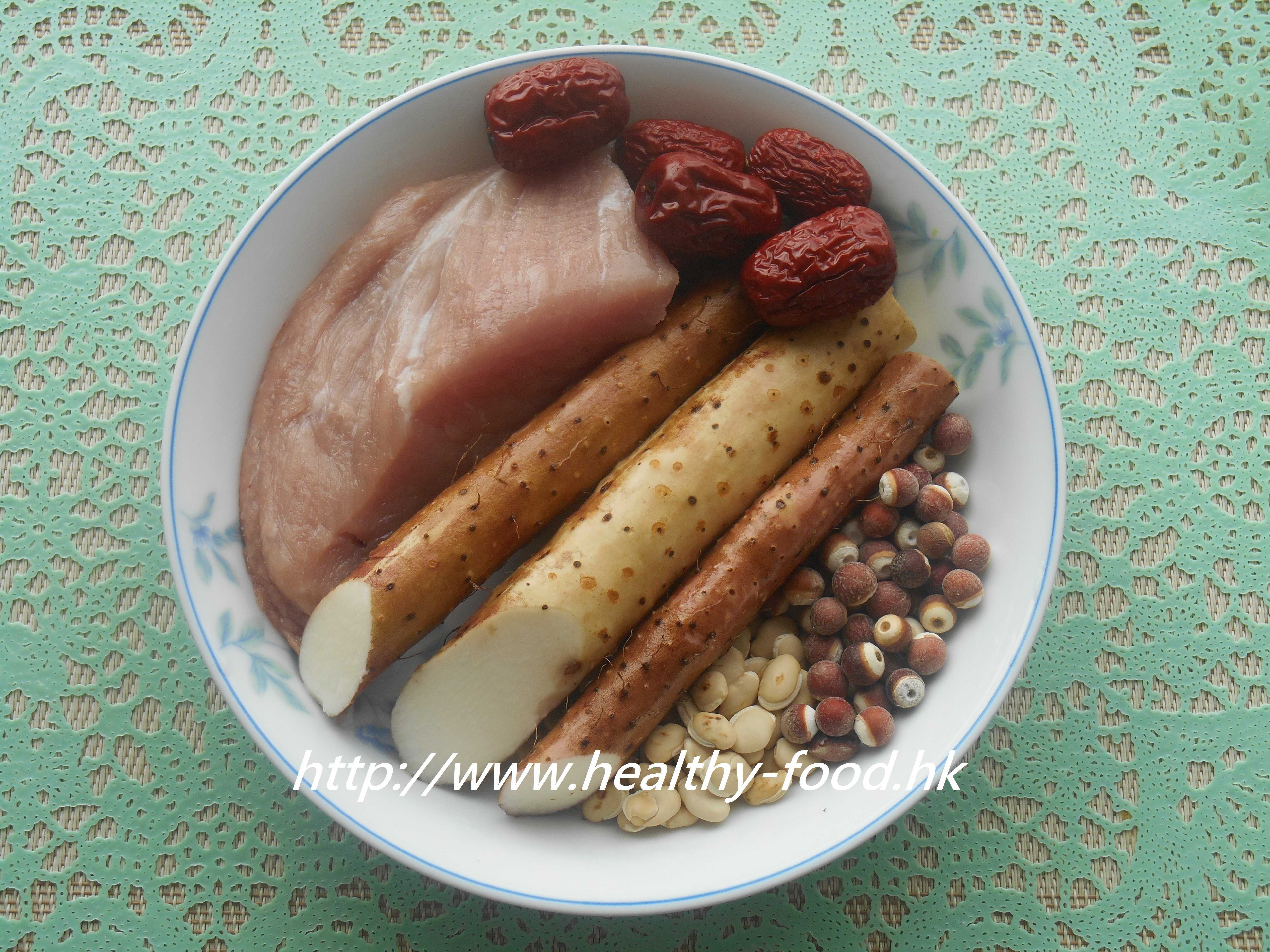 Fresh Chinese Yam, Euryale Seed and Hyacinth Bean Lean Pork Soup