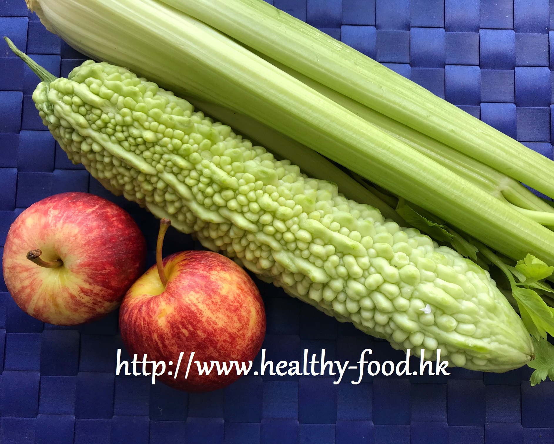 Bitter Melon, Celery and Apple Juice