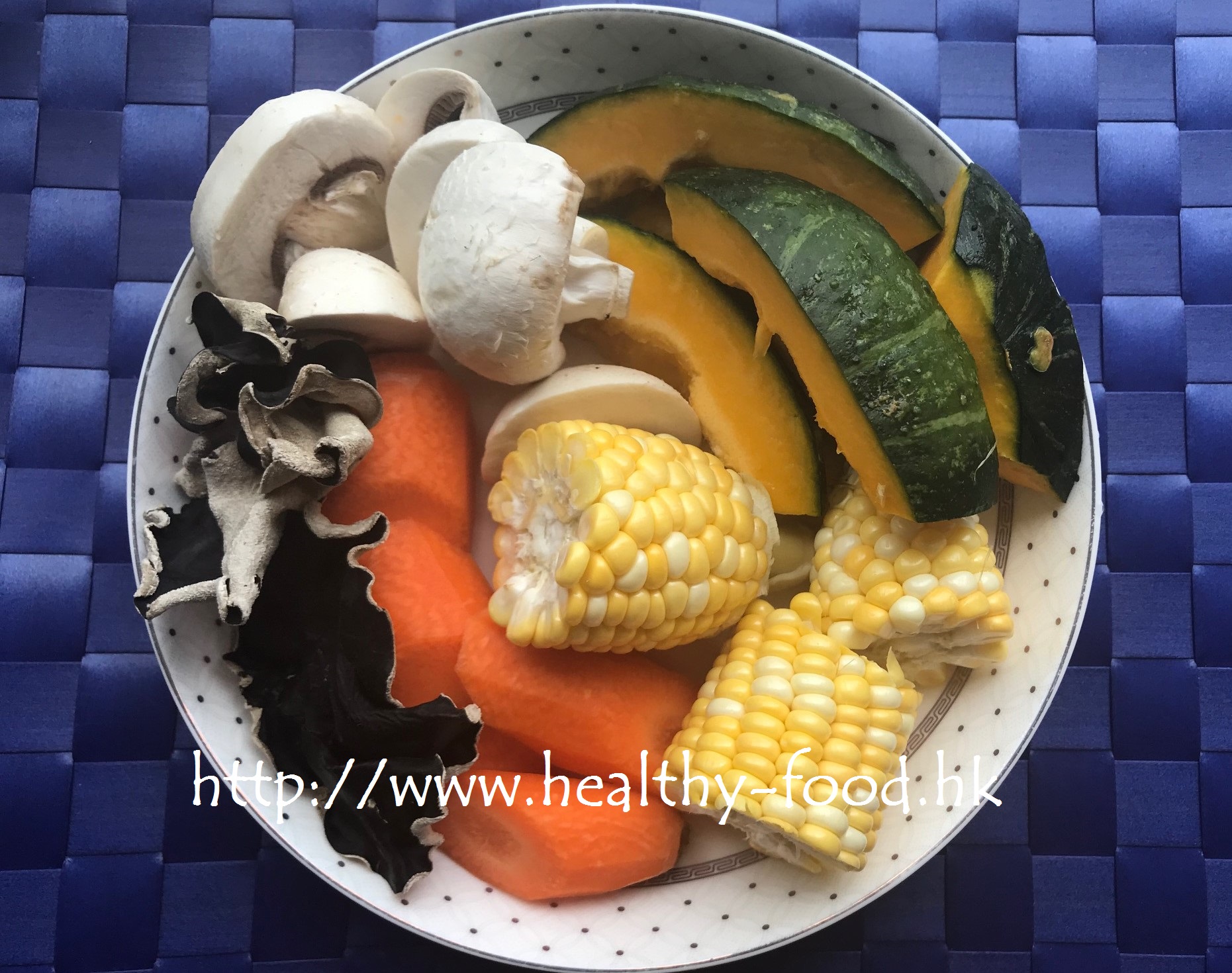 Pumpkin, Corn and Wood Ear Mushroom Vegetable Soup