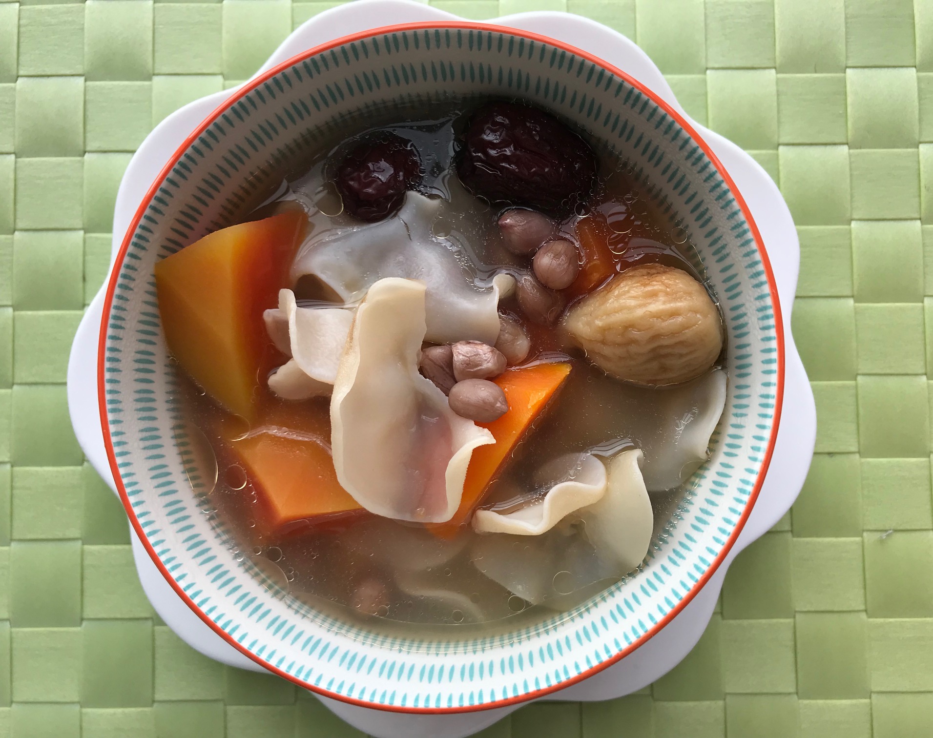 White Fungus, Papaya & Pork Rib Soup