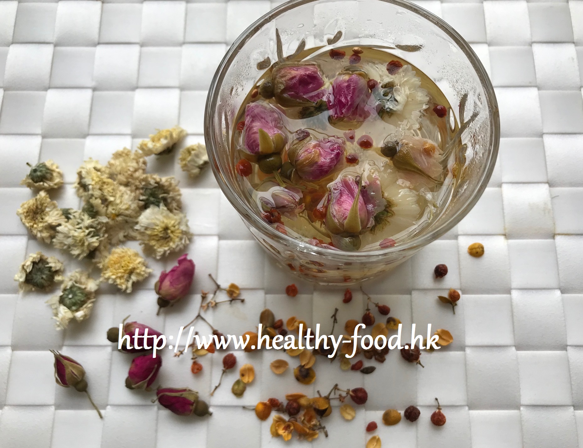 Three-Flower Honey Tea (San Hua Mi Cha)