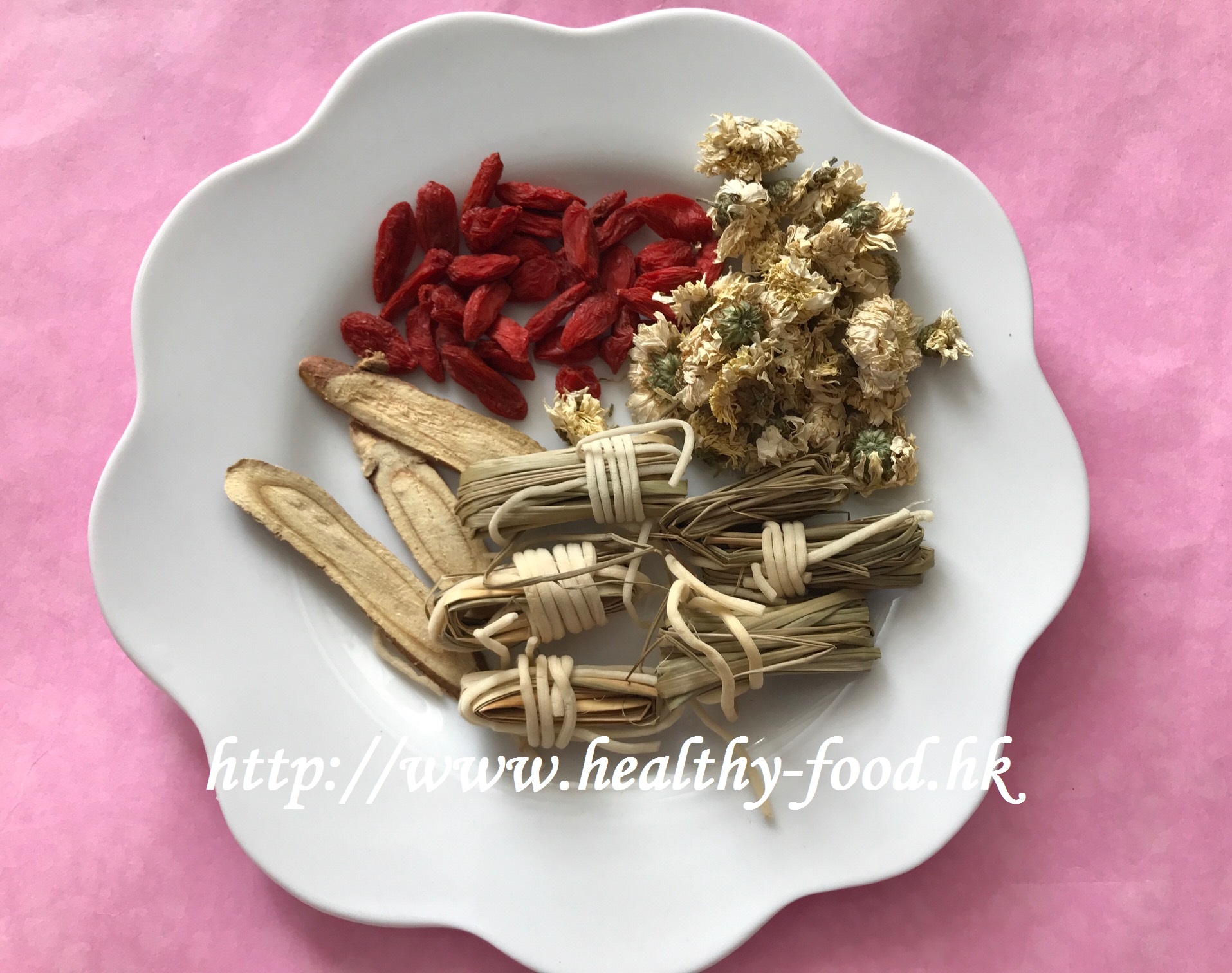 Goji Berry, Chrysanthemum and Rush Pith Tea (Qi Zi Ju Hua Deng Xin Cao Cha)