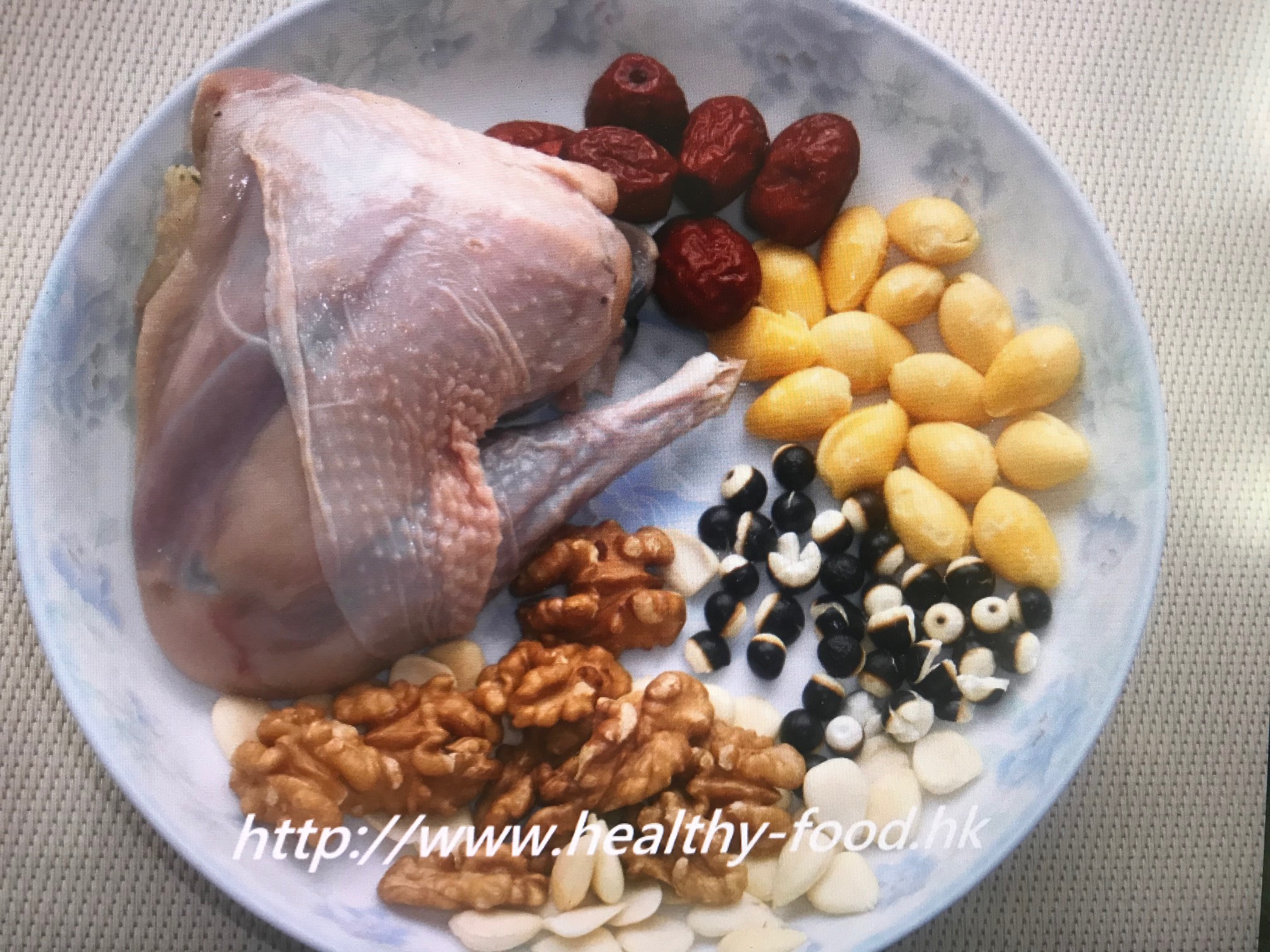 Ginkgo Nut, Walnut, Euryale and Almond Chicken Soup