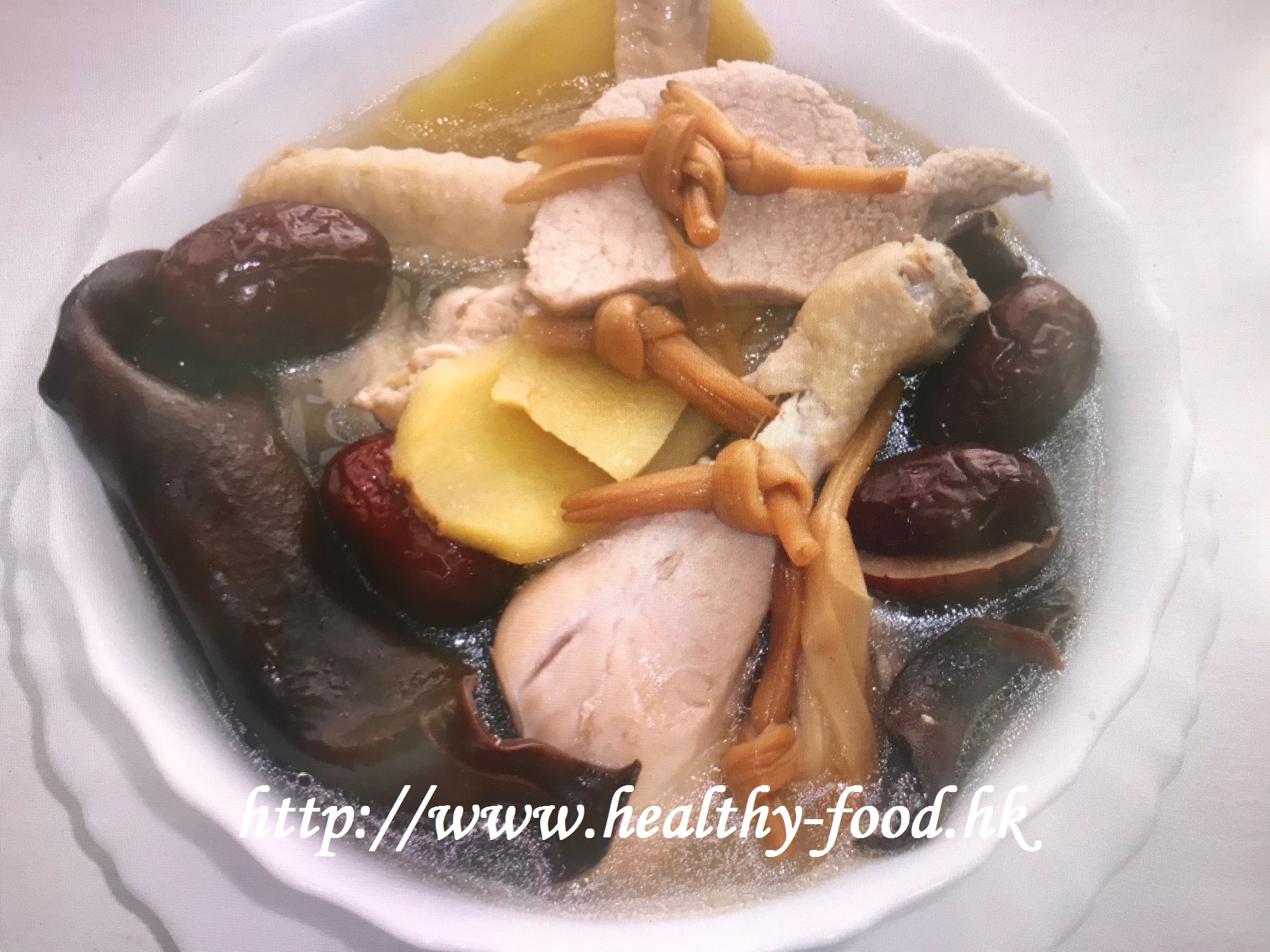 Black Wood Ear Mushroom and Daylily Chicken Soup