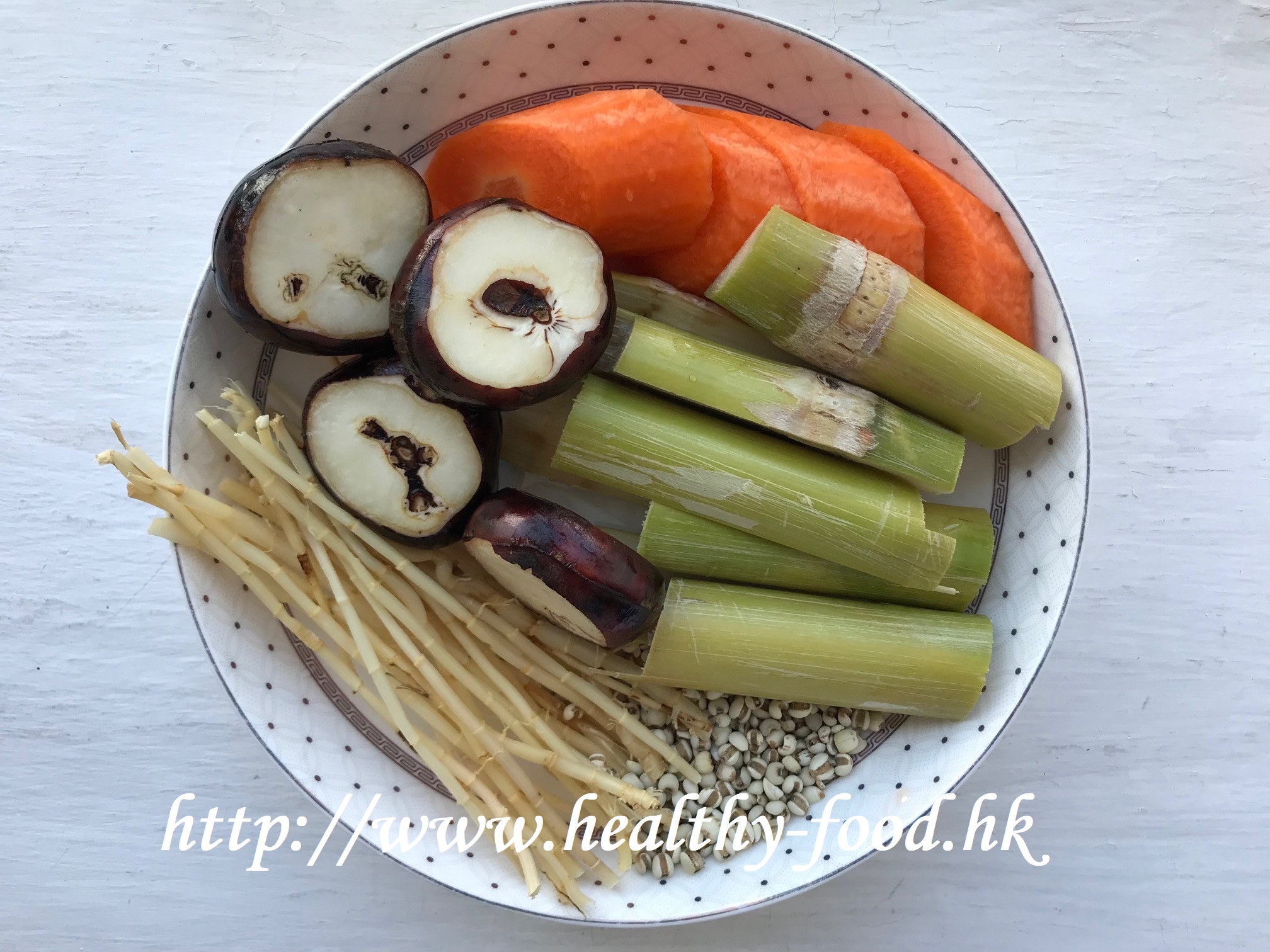 Cogongrass Root, Sugarcane, Carrot, Water Chestnut & Coix Seed Drink