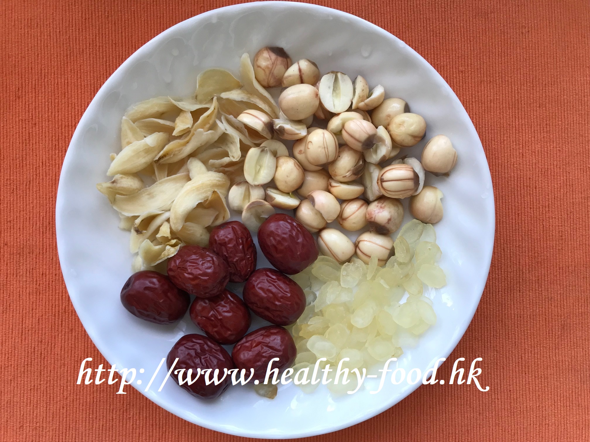 Snow Lotus Seed, Lily Bulb and Fresh Lotus Seed Dessert Soup