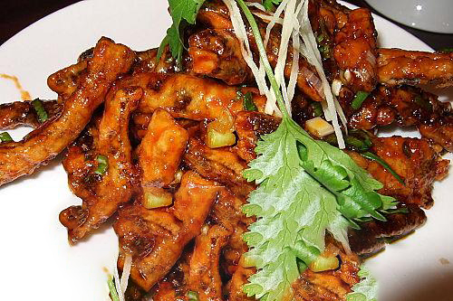 Crispy Stir-Fried Eel Strips