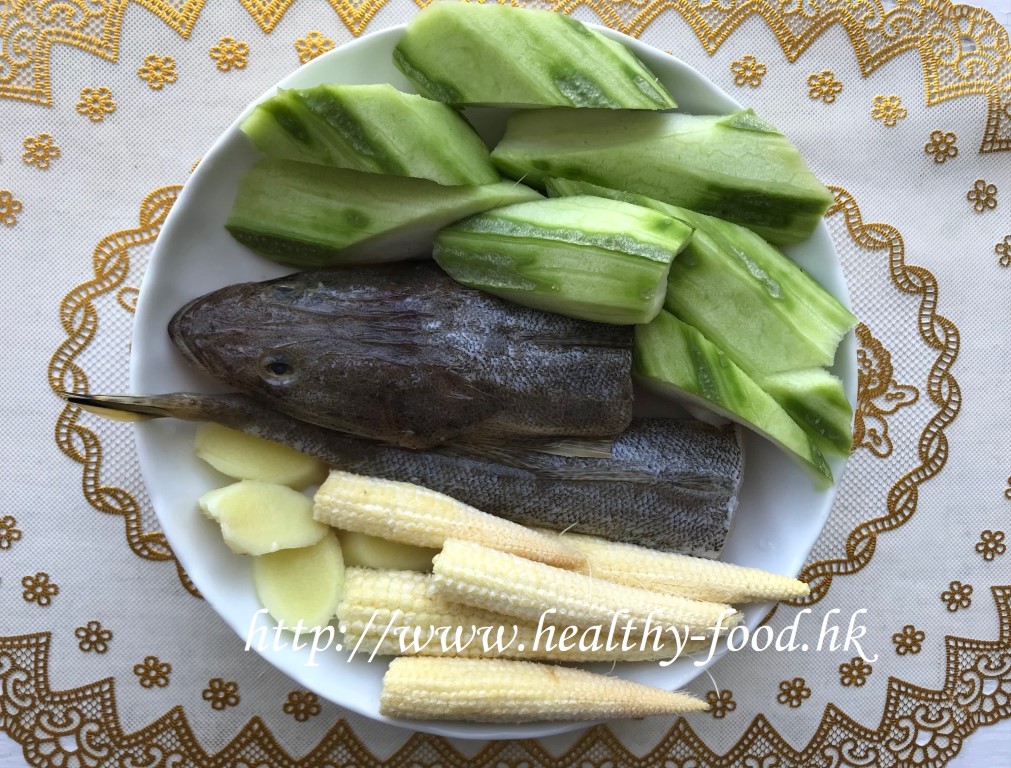 Loofah, Baby Corn and Mudfish Soup