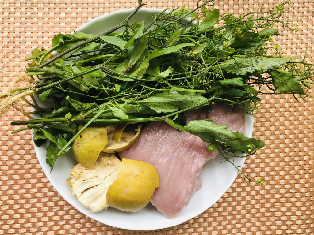 Tang Ge Cai (Wild Watercress) and Monk Fruit Lean Pork Soup