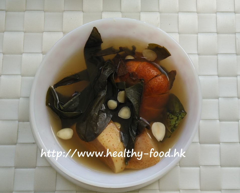Litsea Leaf, Loquat Leaf, Dried Mandarin Orange and Pear Drink