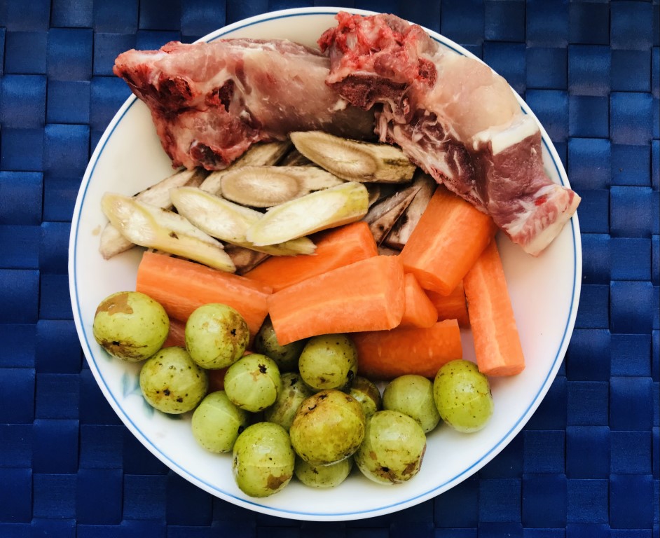 Phyllanthus, Burdock, Carrot and Pork Rib Soup