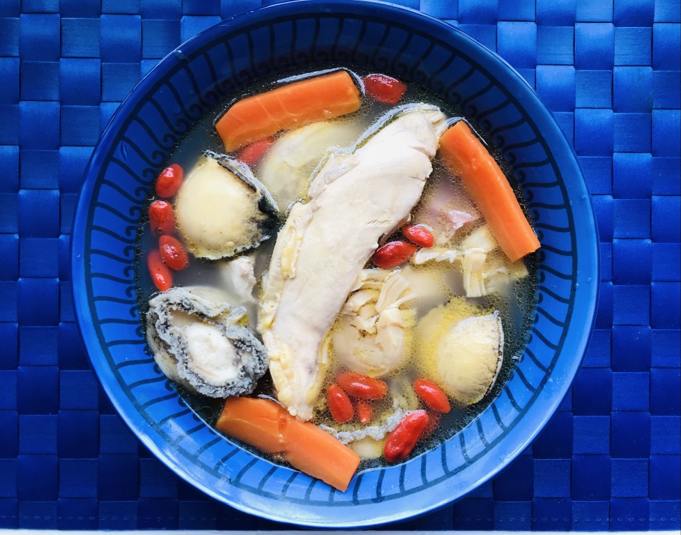 Fresh Abalone, Dried Scallop, Goji Berry, and Chicken Breast Soup