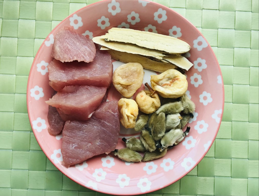 Astragalus, Fig & Magnolia Flower Bud Pork Soup